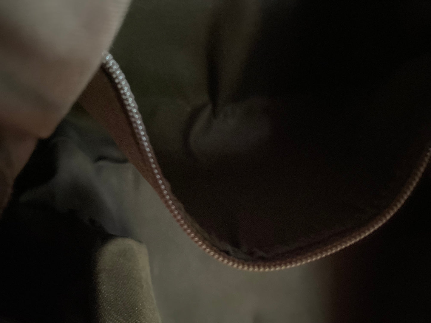 Preloved Authentic G G Shoulder Bag