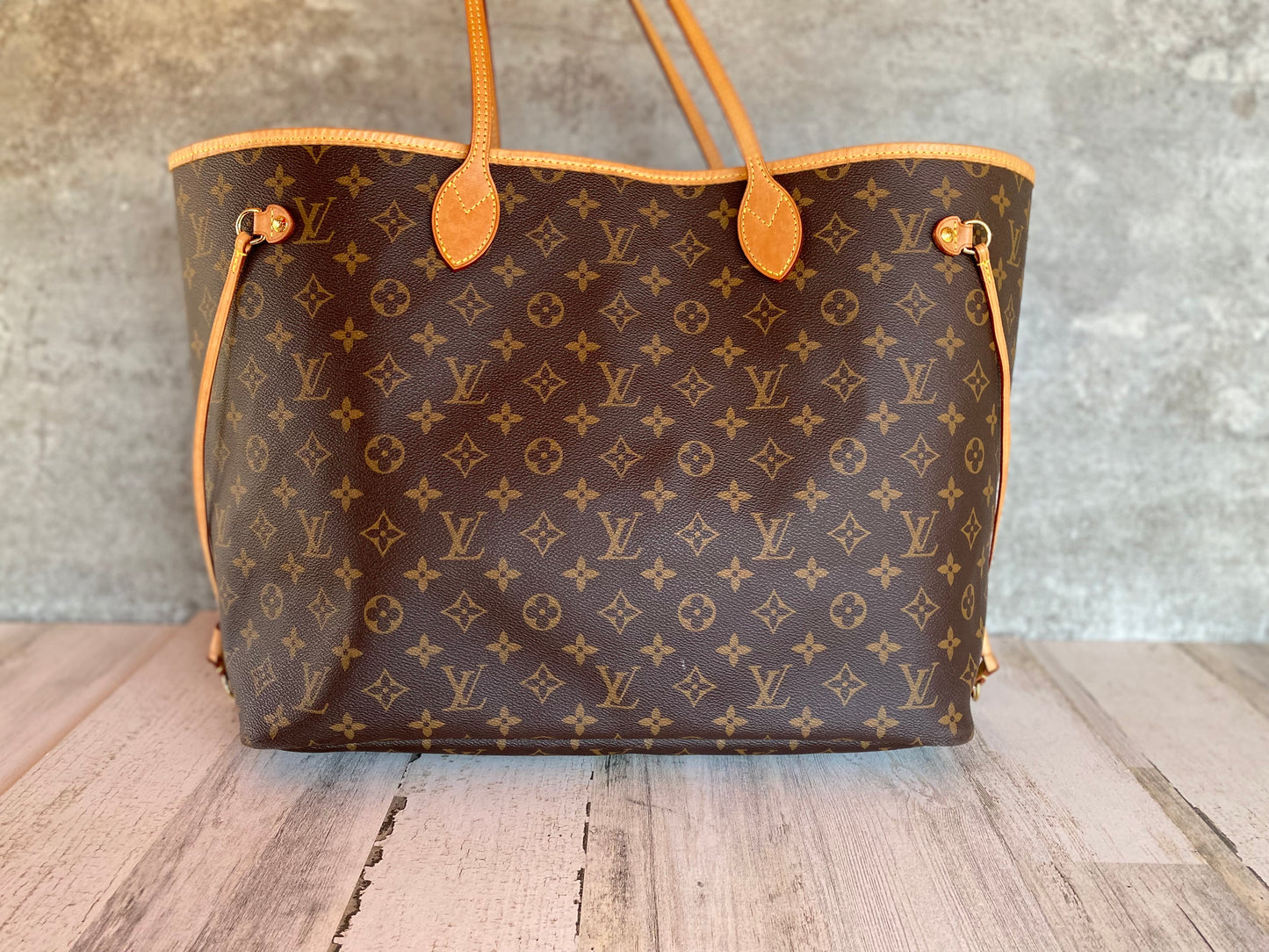 Preloved Authentic Neverfull GM