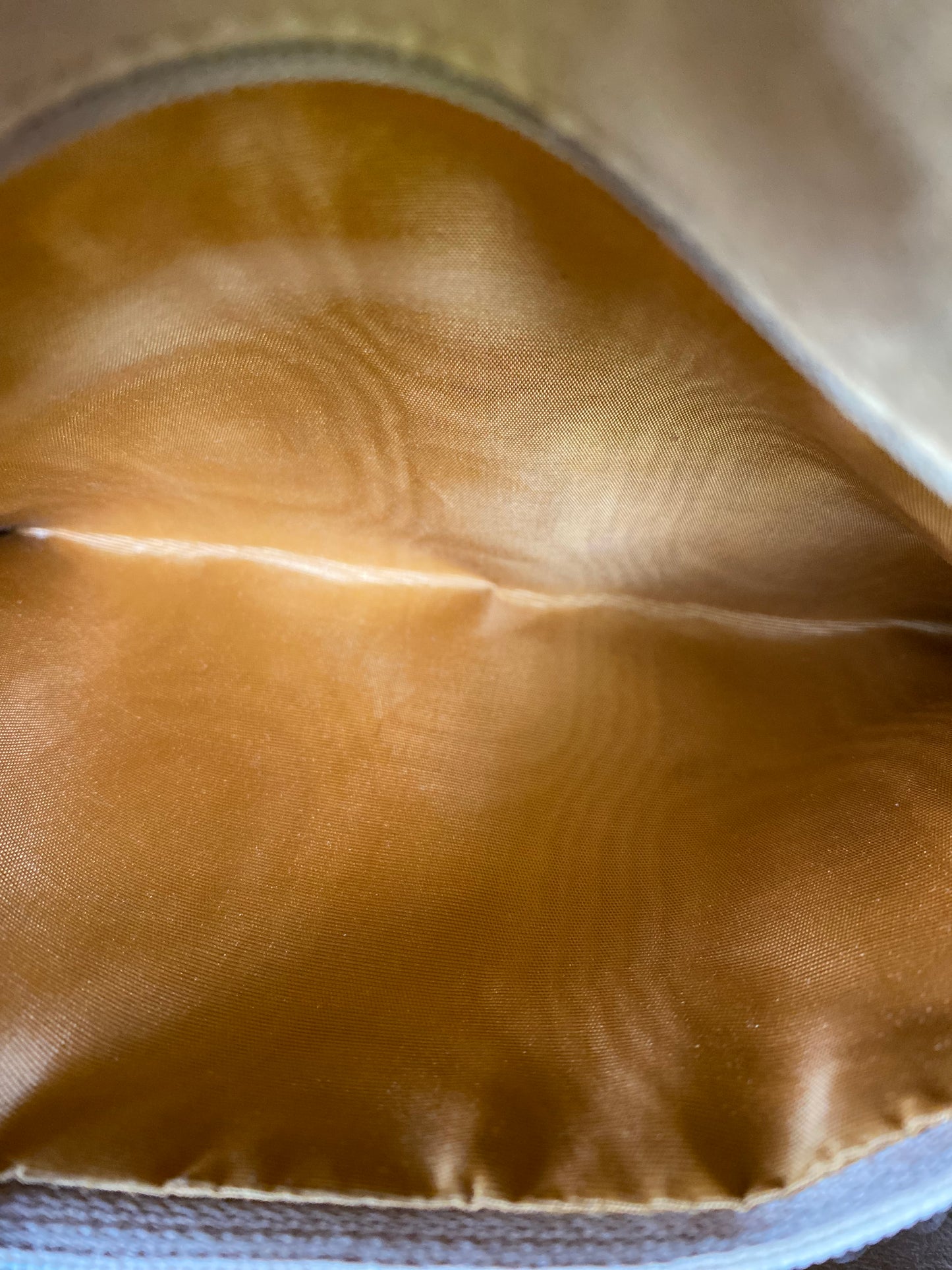 PreLoved Authentic G G Handbag