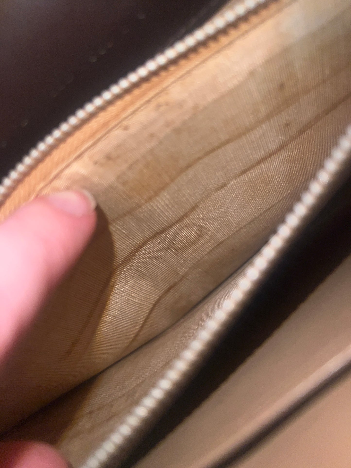 Preloved Authentic G G Shoulder Bag