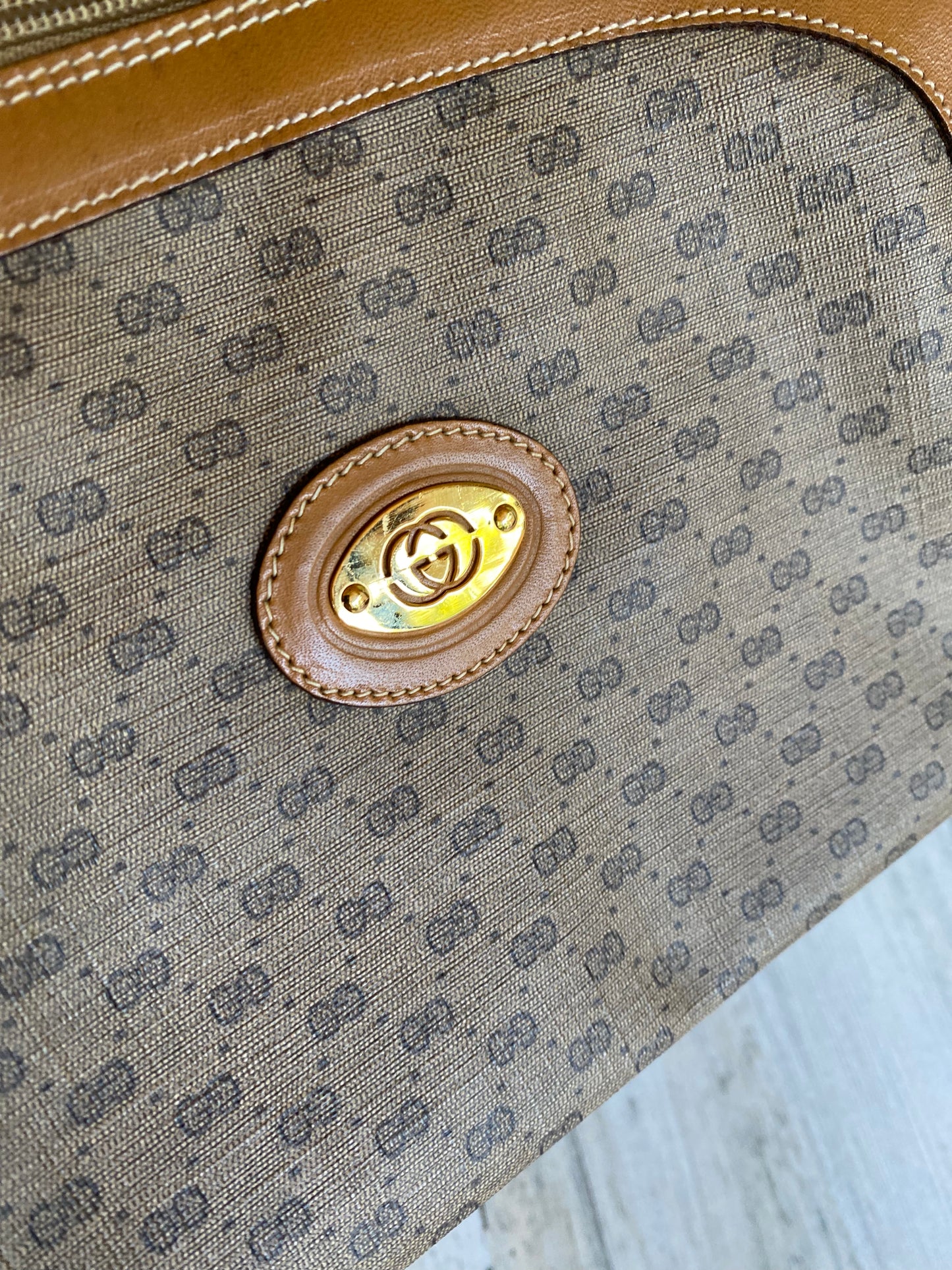 Preloved Vintage GG Shoulder