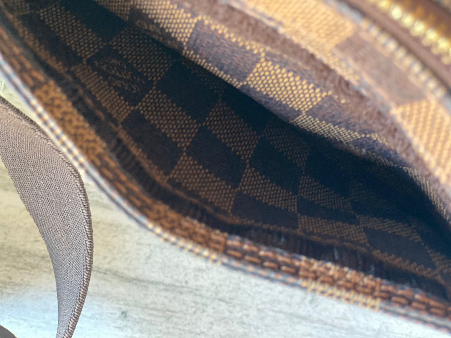 Preloved Geronimos Sling/Bum Bag