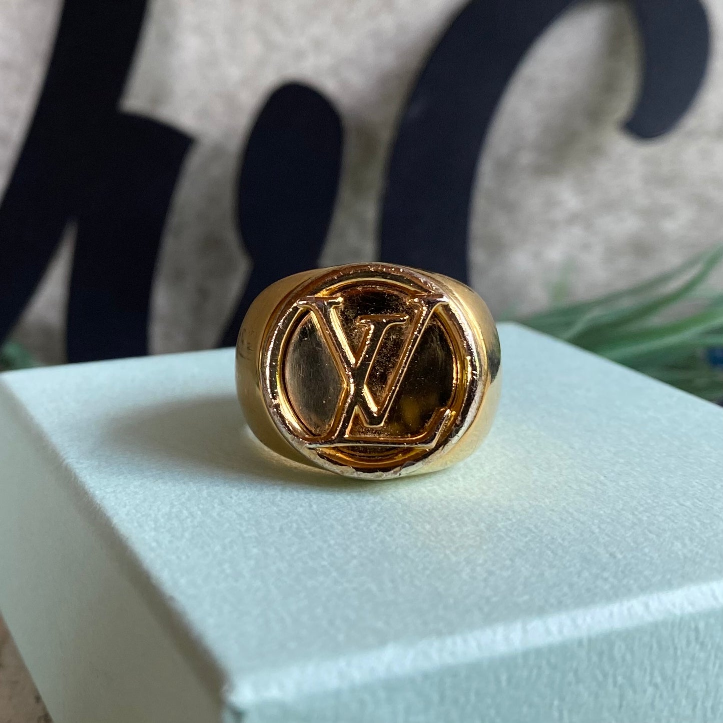 Preloved Authentic Louise Ring