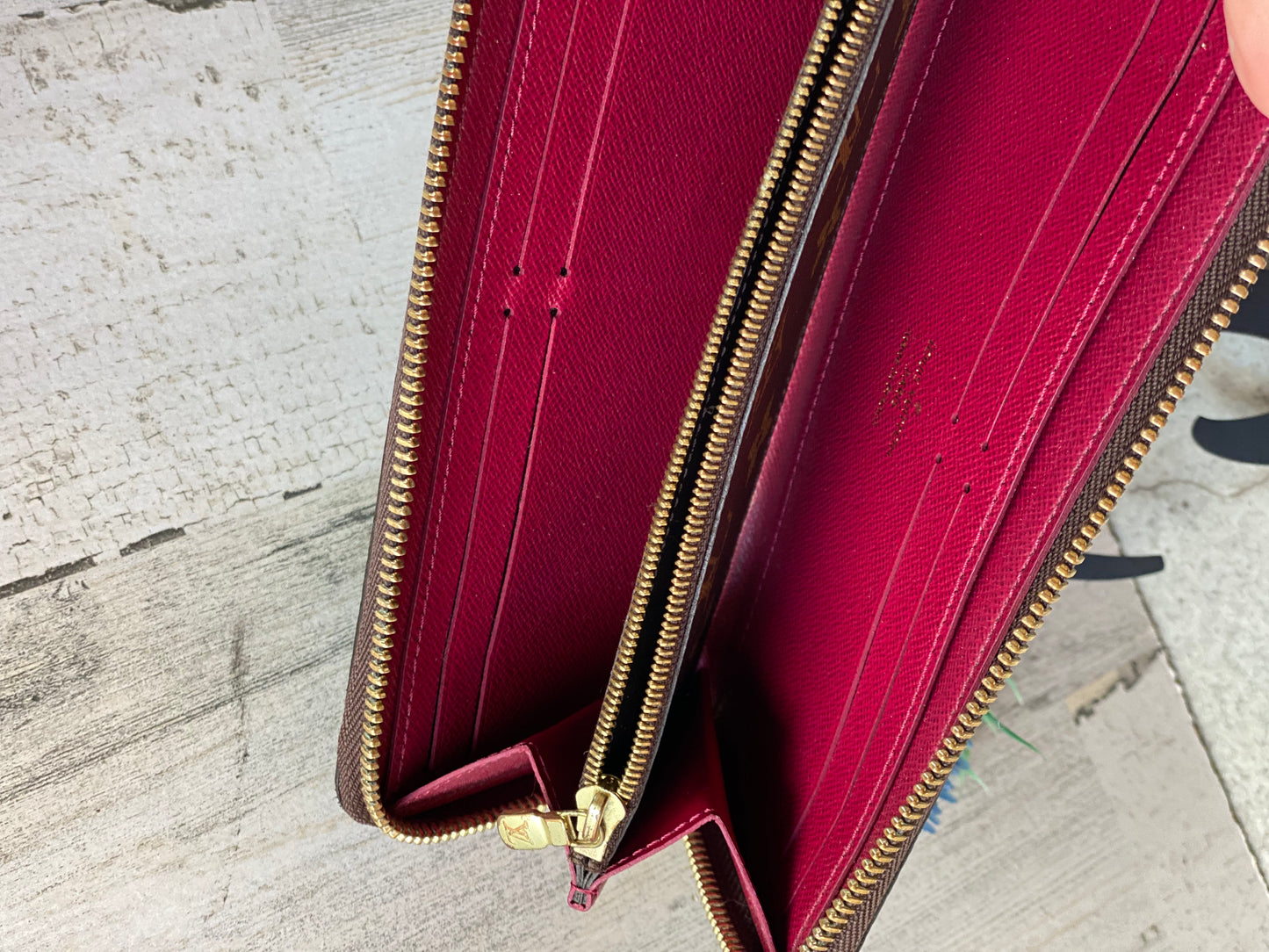 Preloved Authentic Zippy Clemence Wallet