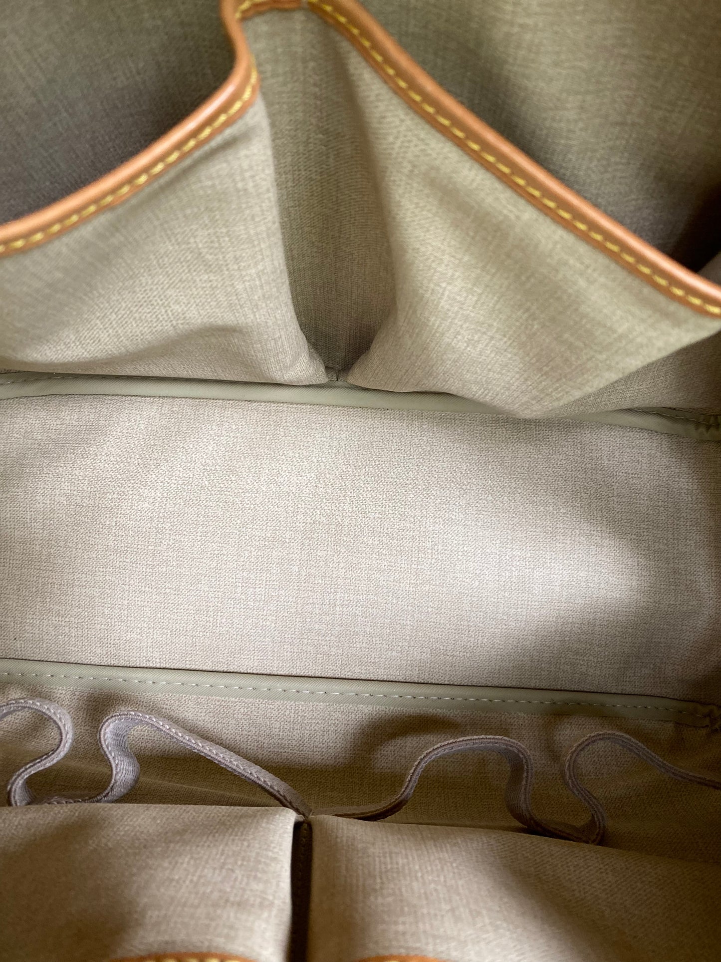 Preloved Authentic Deauville handbag