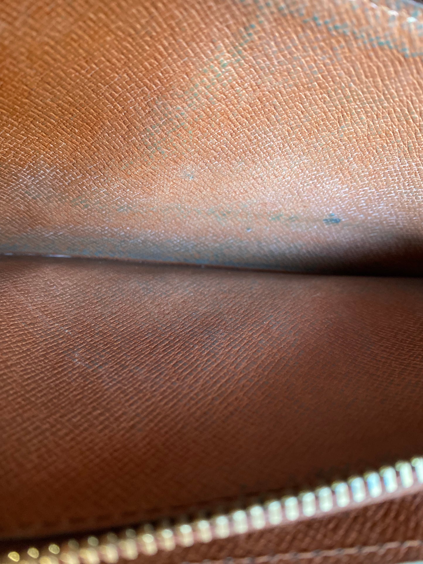 Preloved Authentic Pochette Monnaie Long Wallet