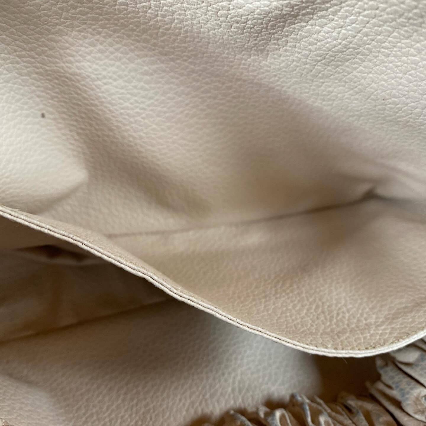 Preloved Authentic Cosmetic Trousse 23 pouch