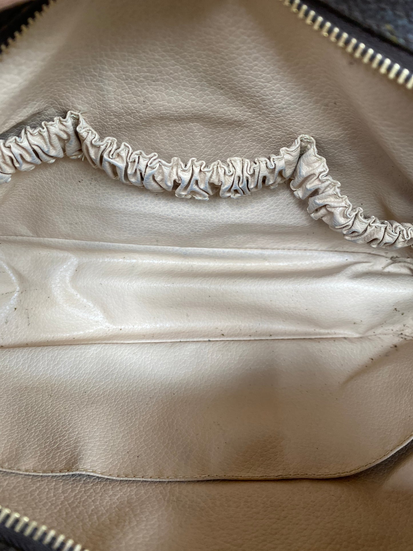 Preloved Authentic Trousse 28 Cosmetic Pouch