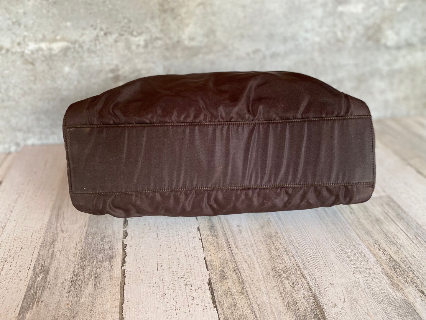 Authentic Preloved Chain Shoulder Tote