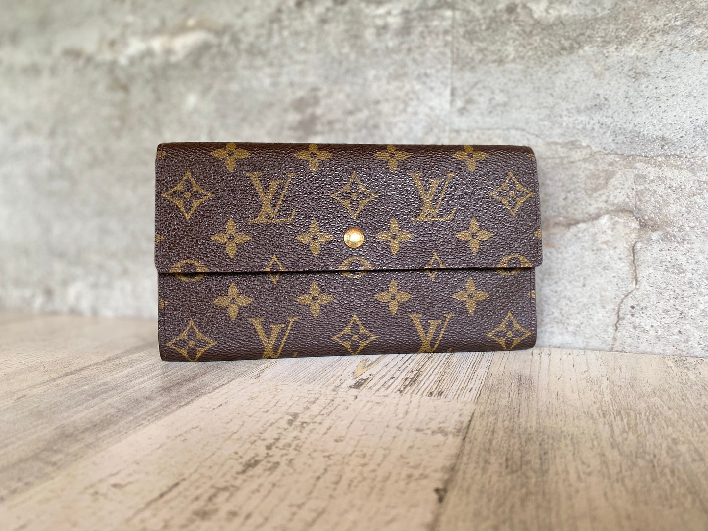 Preloved Tresor International Wallet