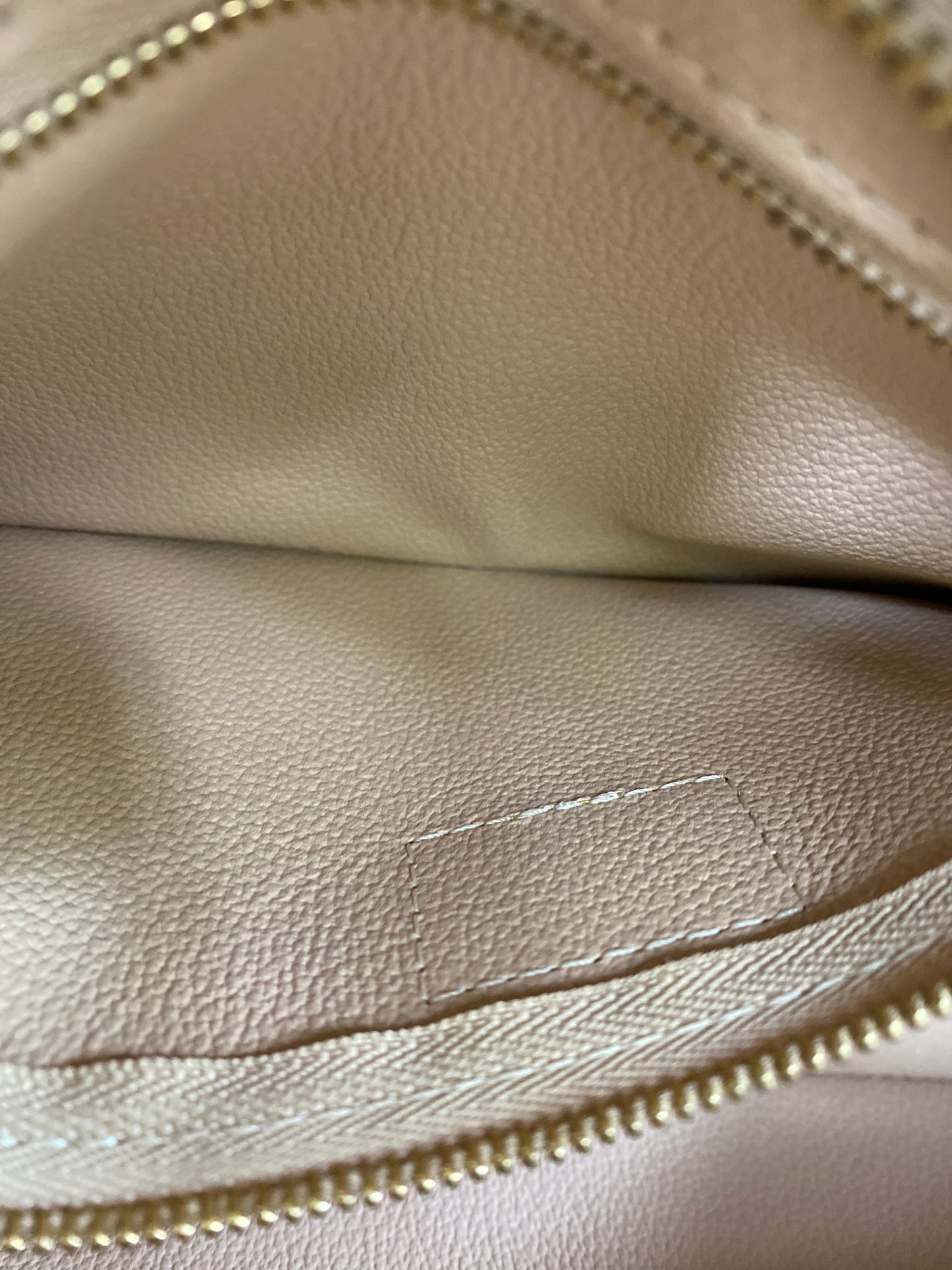 Preloved Trousse 25 Cosmetic Pouch