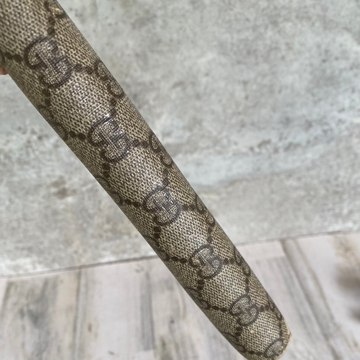 Authentic Preloved consigned G G wallet