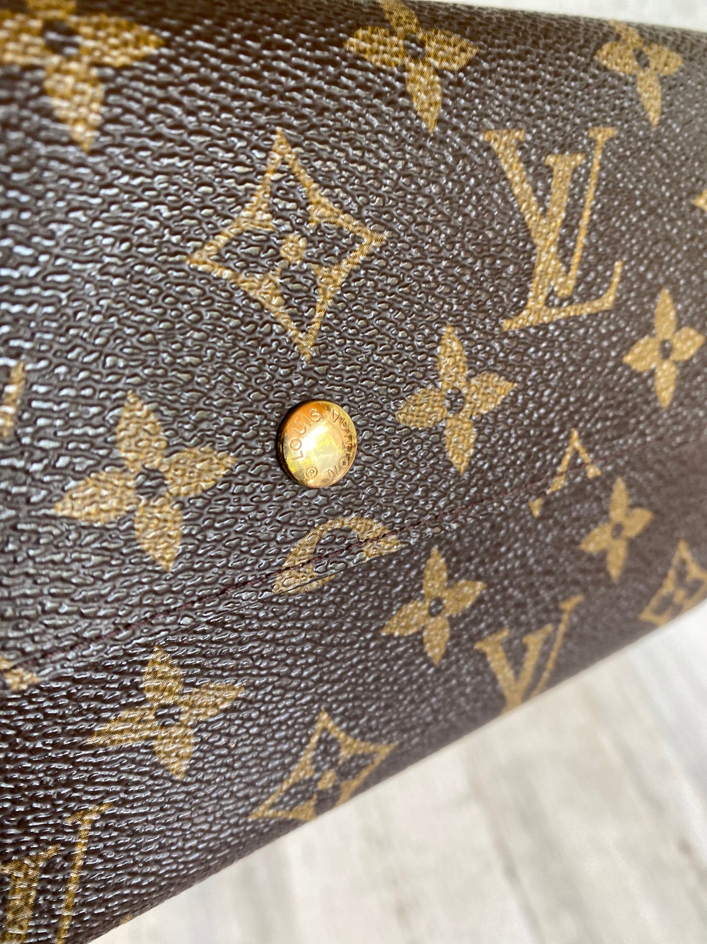 Preloved Tresor International Wallet