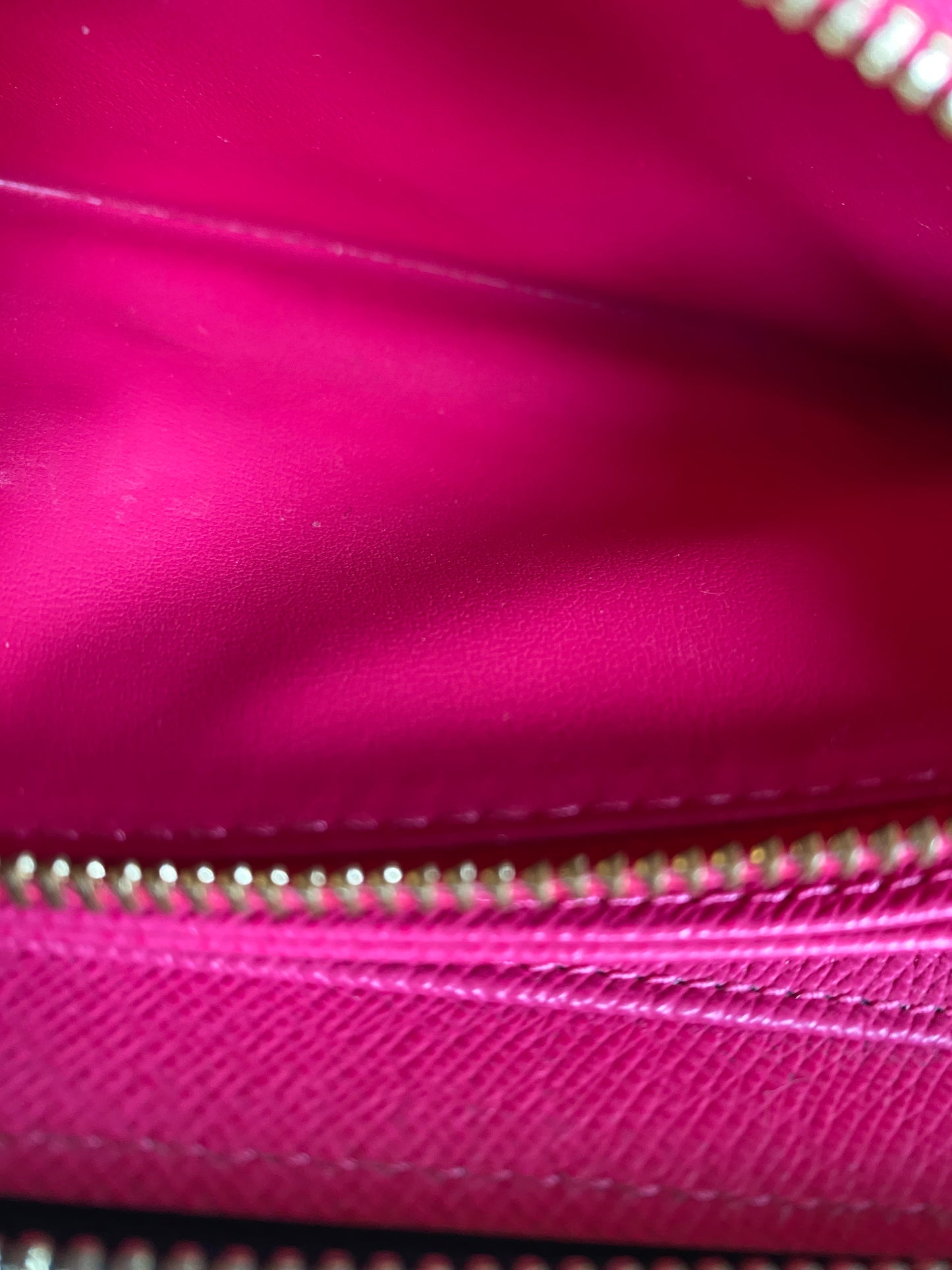 Preloved Authentic Zippy Wallet