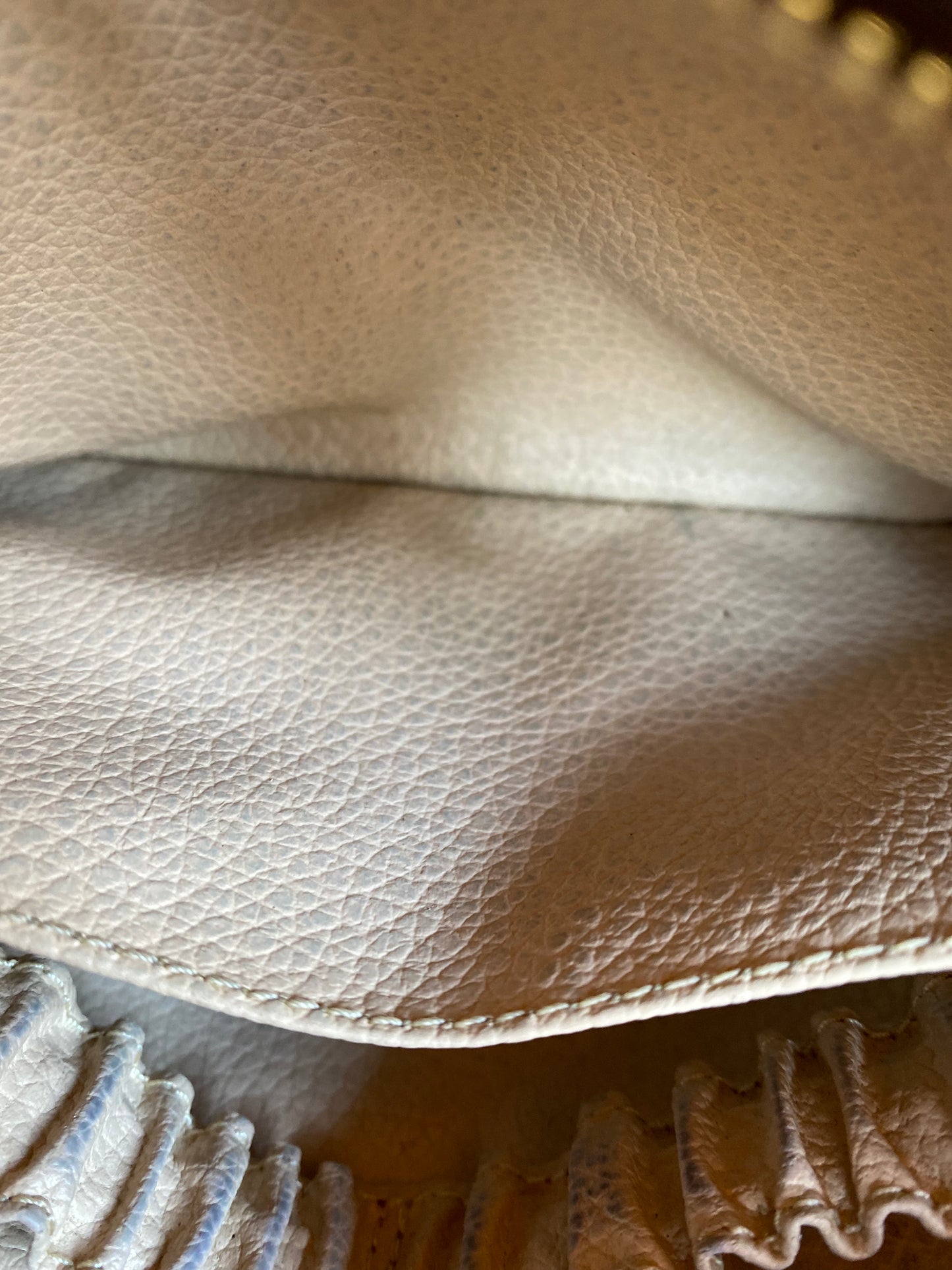 Preloved Authentic Trousse 18 Cosmetic Case