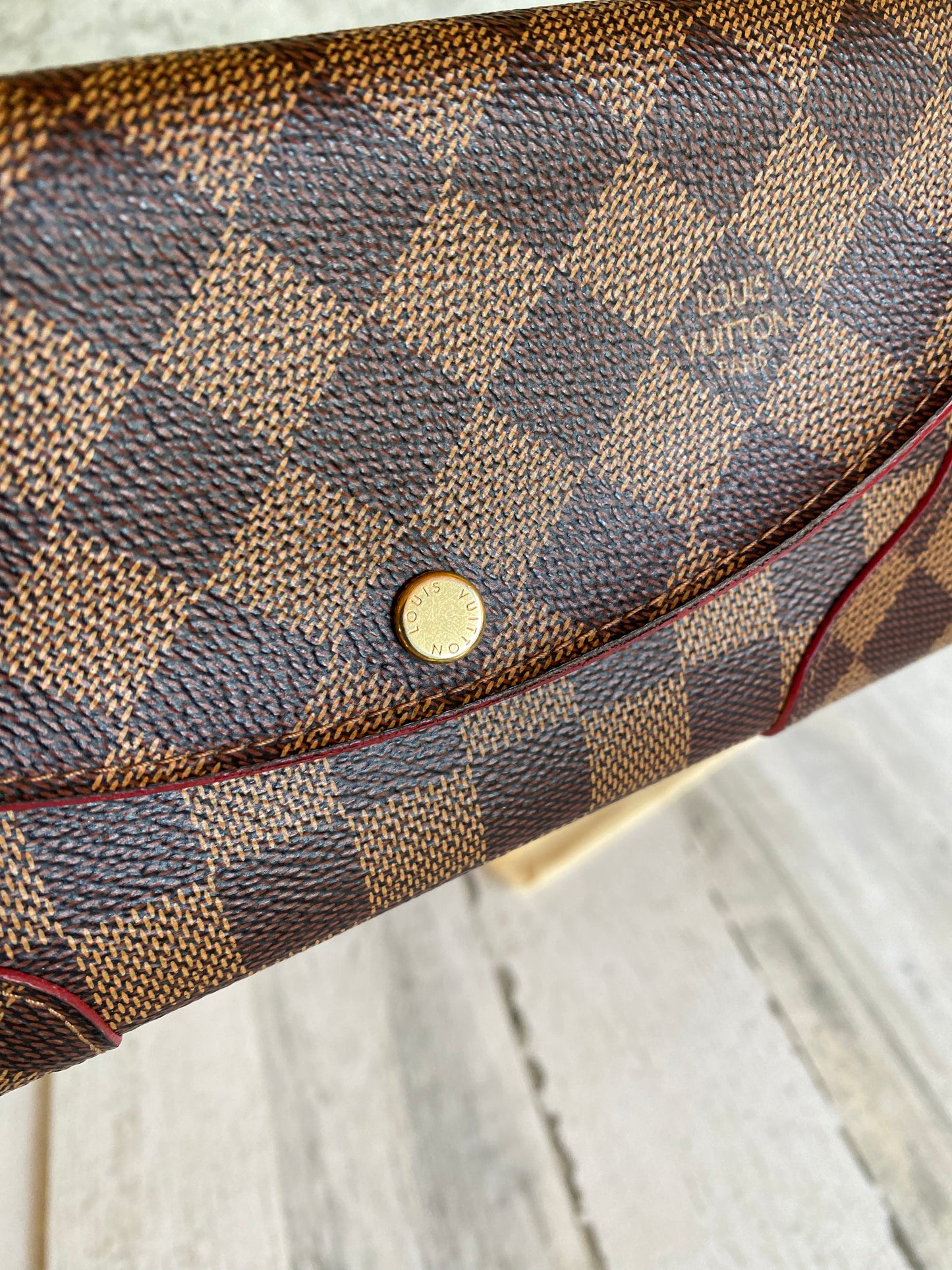 Preloved Portefeuille Kaisa Long Wallet