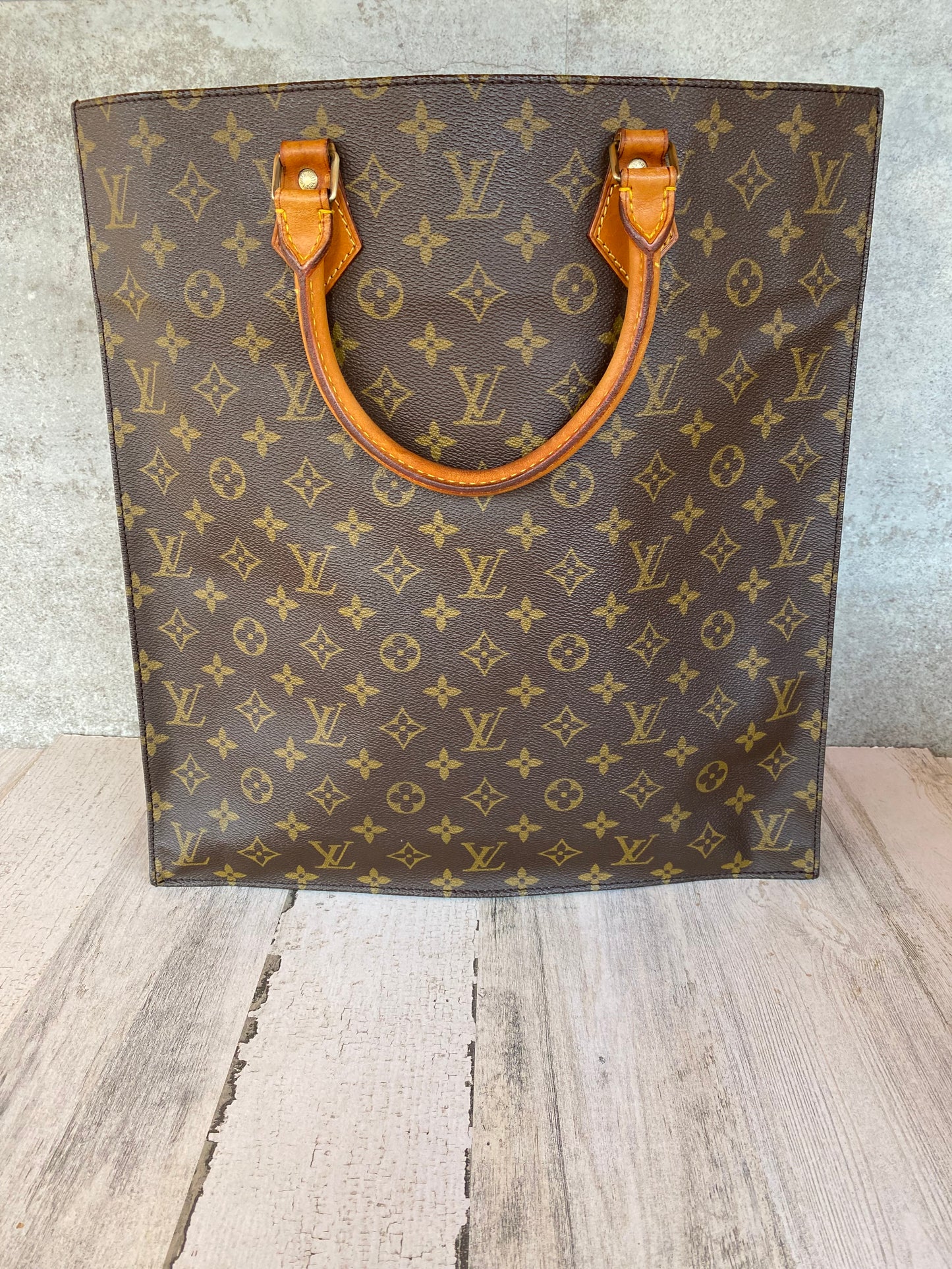 Preloved Sac Plat