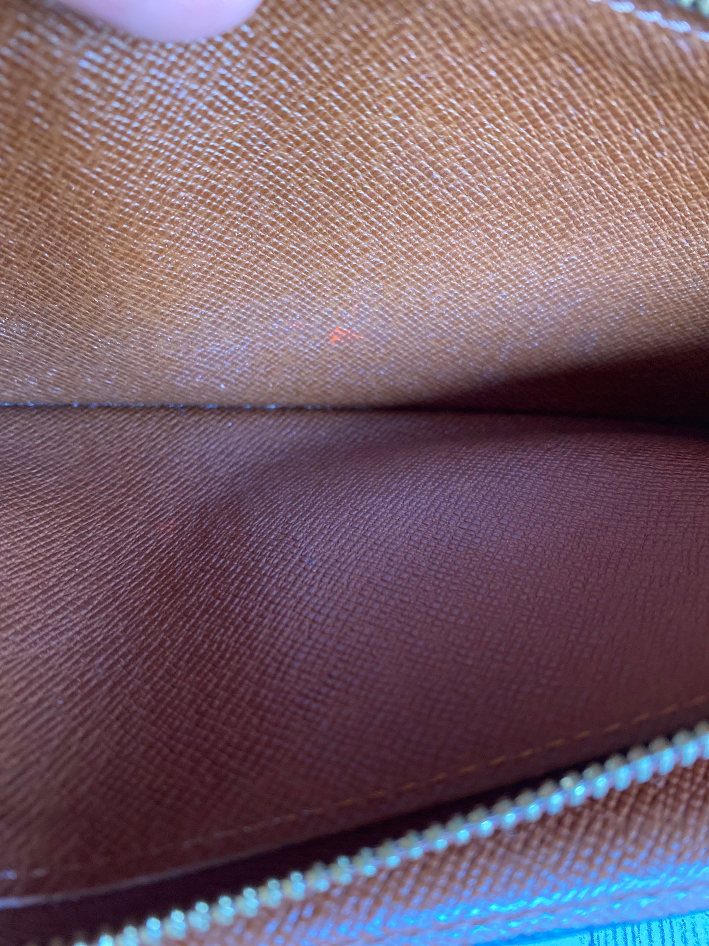 Preloved Authentic Pochette Monnaie Long Wallet