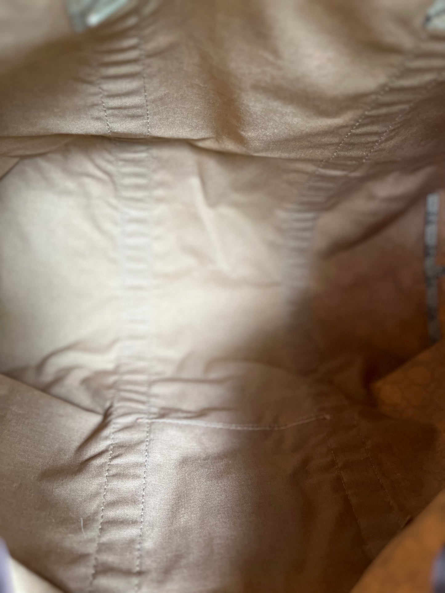 Preloved GG Plus Duffle