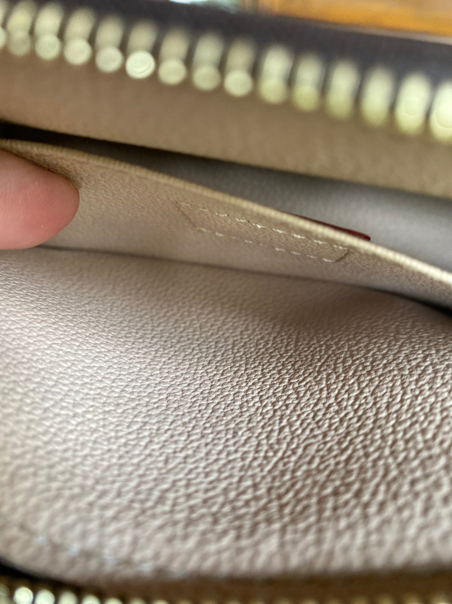 Preloved Cosmetic Pouch PM