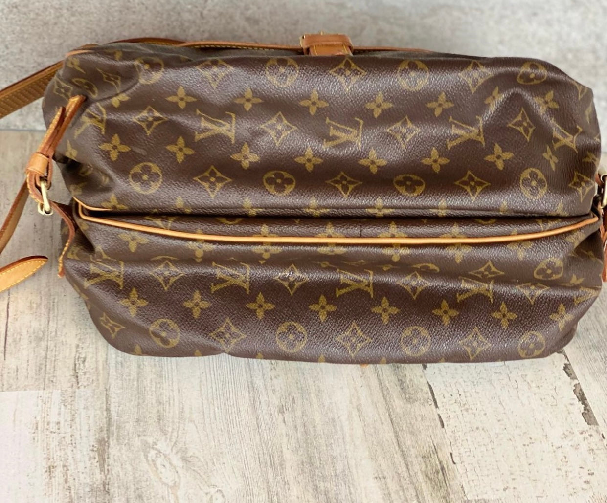 Preloved Authentic Saumur 35 Crossbody