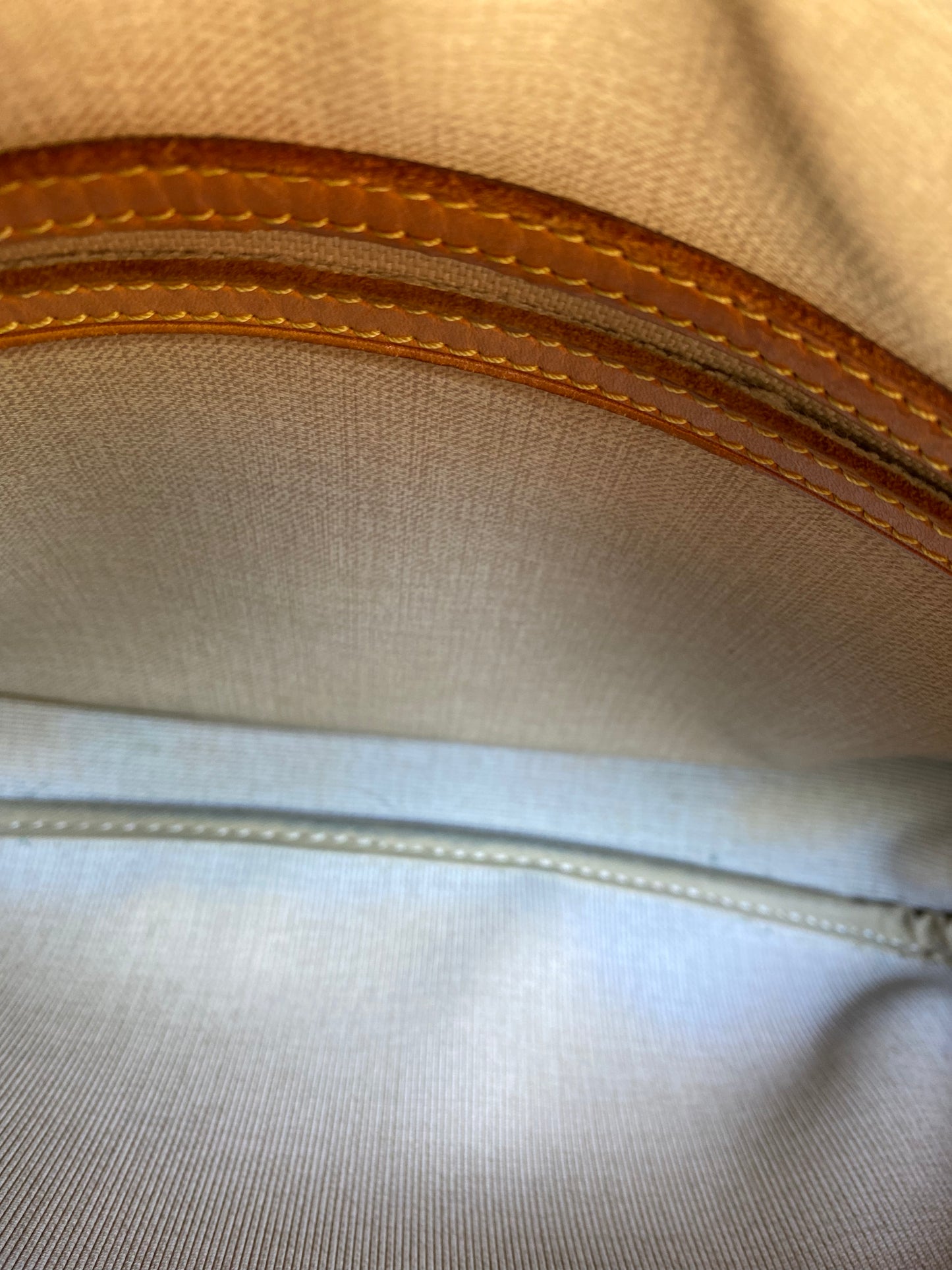 Preloved Reporter PM Bag