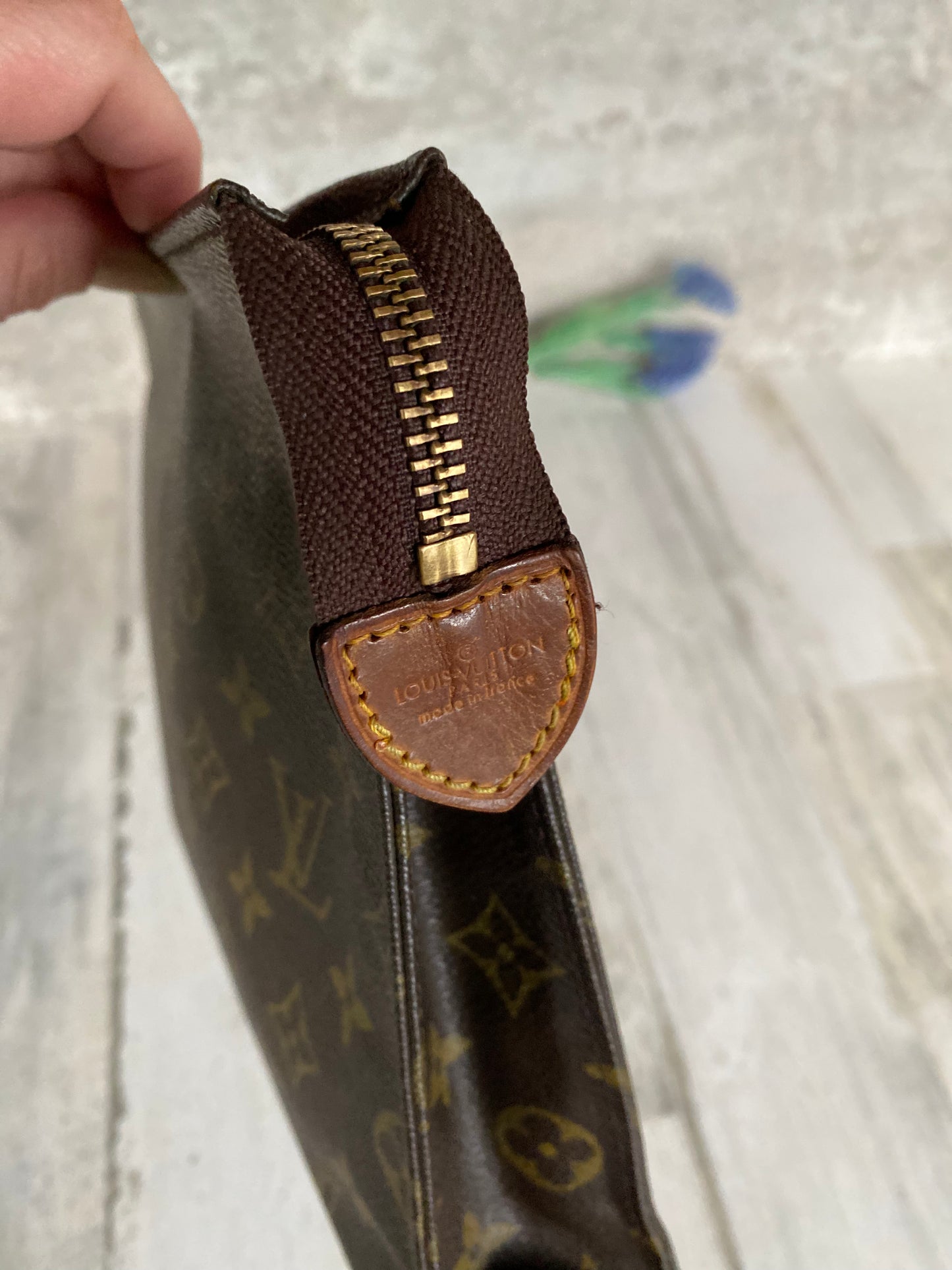 Preloved Authentic Toilette 26 pouch/case