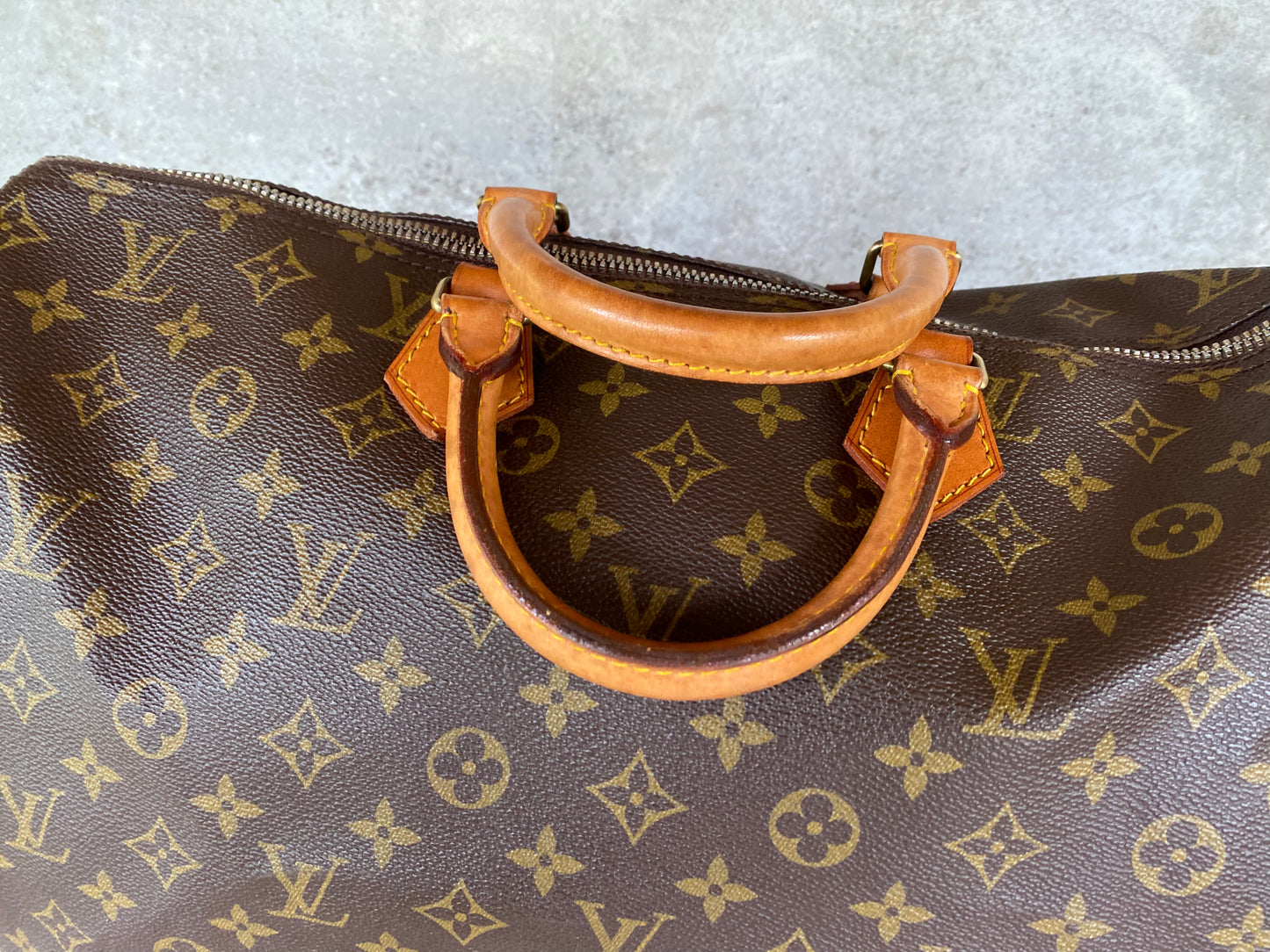 Preloved Authentic Speedy 40 handbag