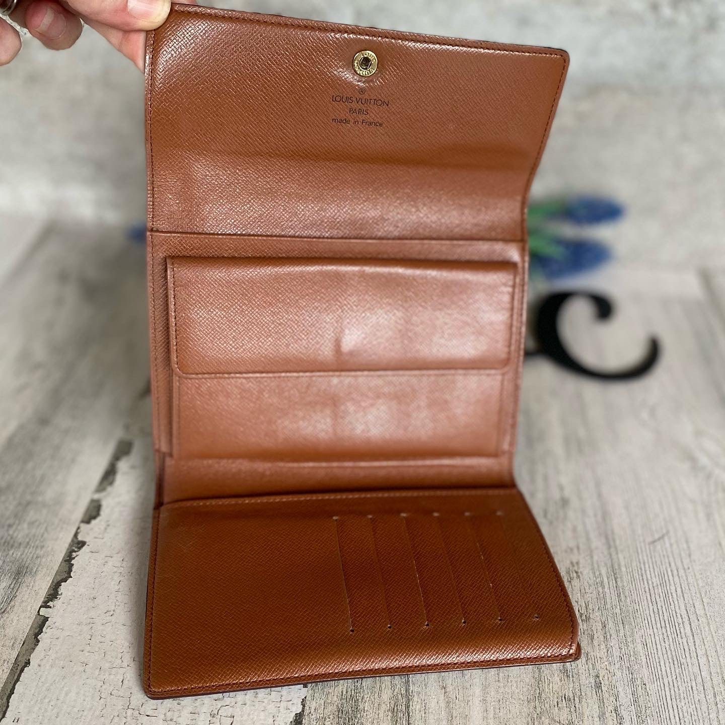 Preloved Porte Tresor EUTI Papiers Wallet
