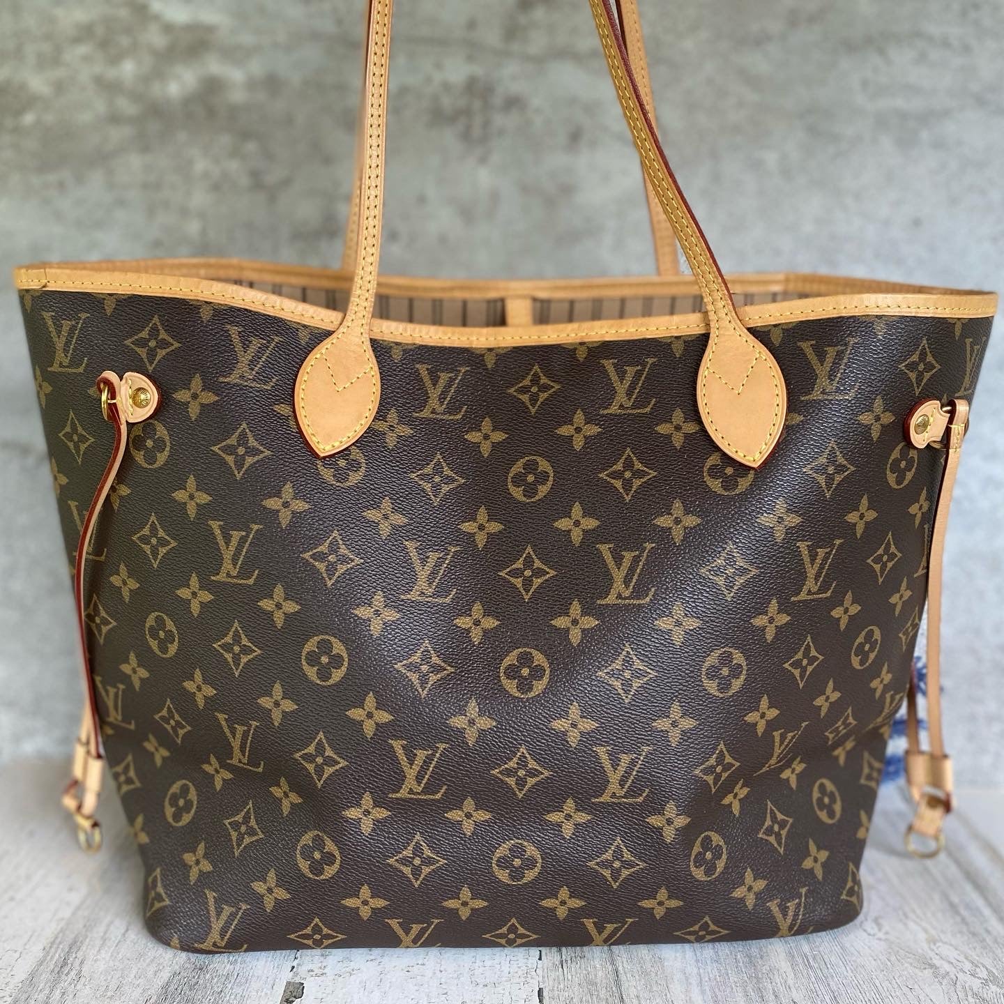 Preloved Neverfull MM with Pochette Wristlet