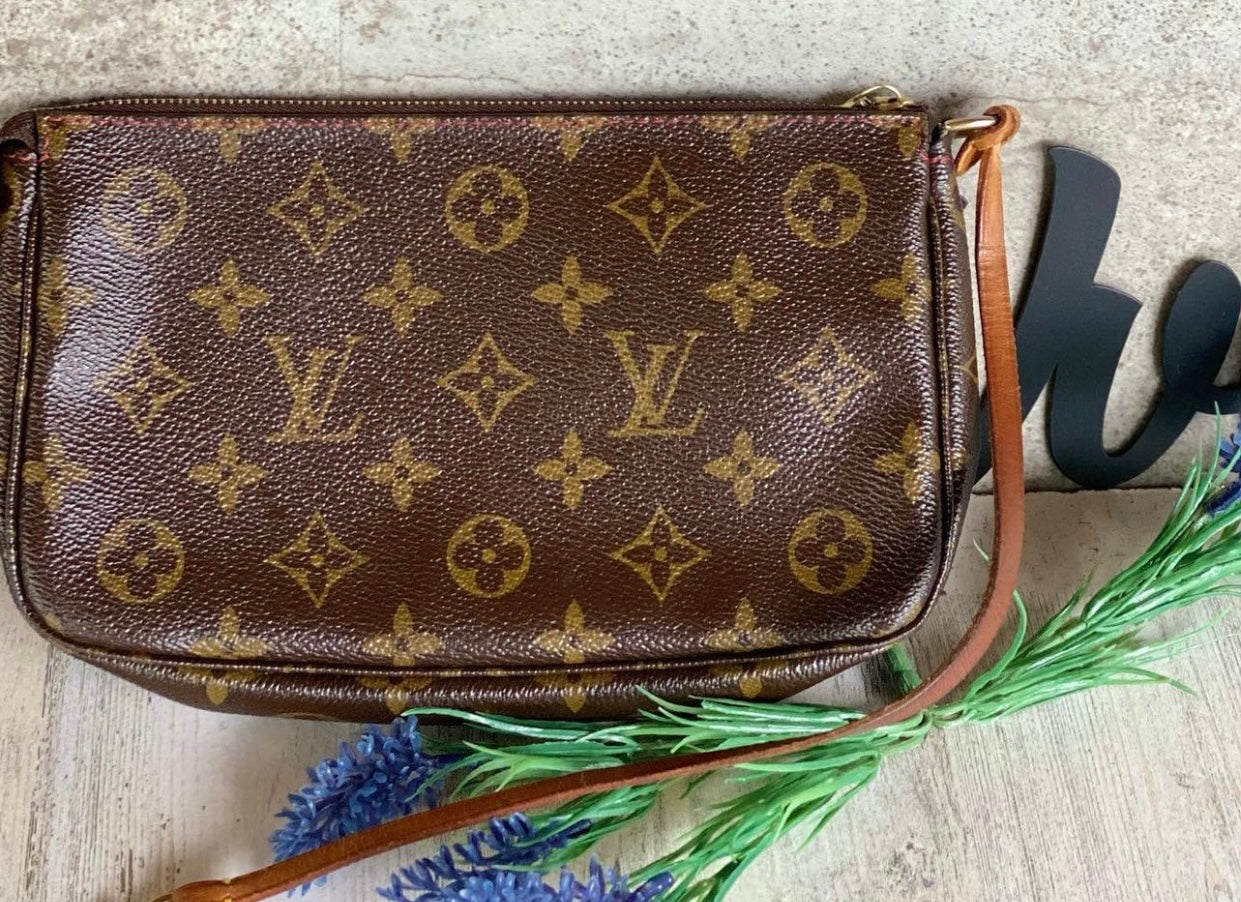 Preloved Pochette Accessories Pouch