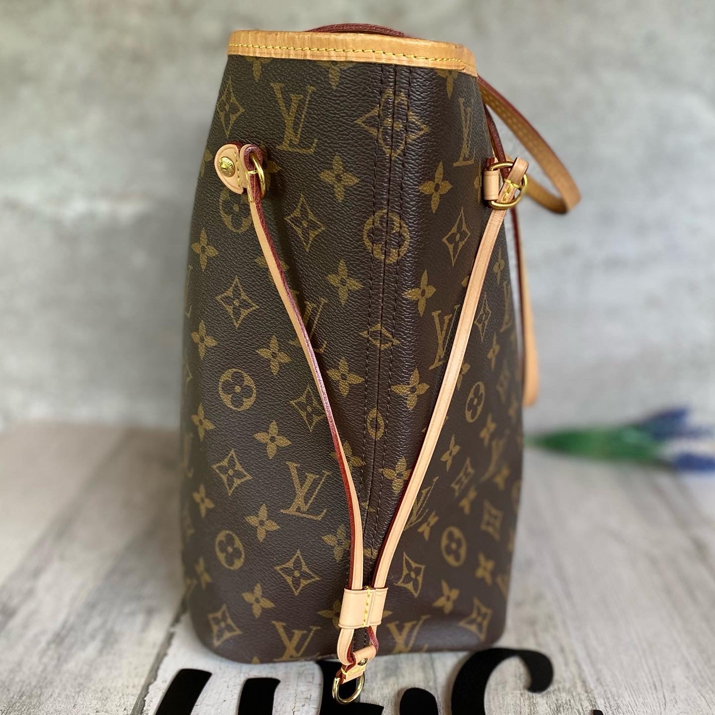 Preloved Neverfull MM with Pochette Wristlet