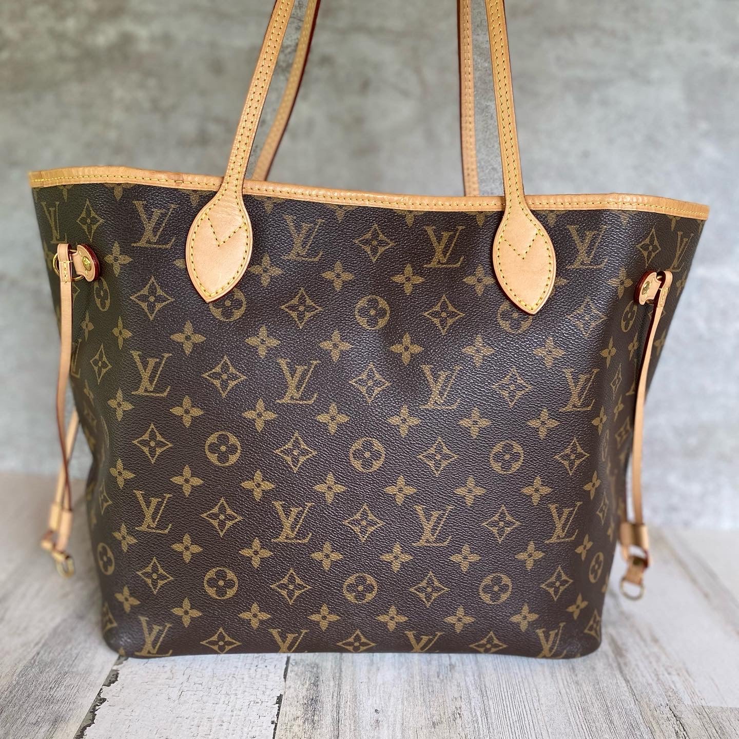 Preloved Neverfull MM with Pochette Wristlet
