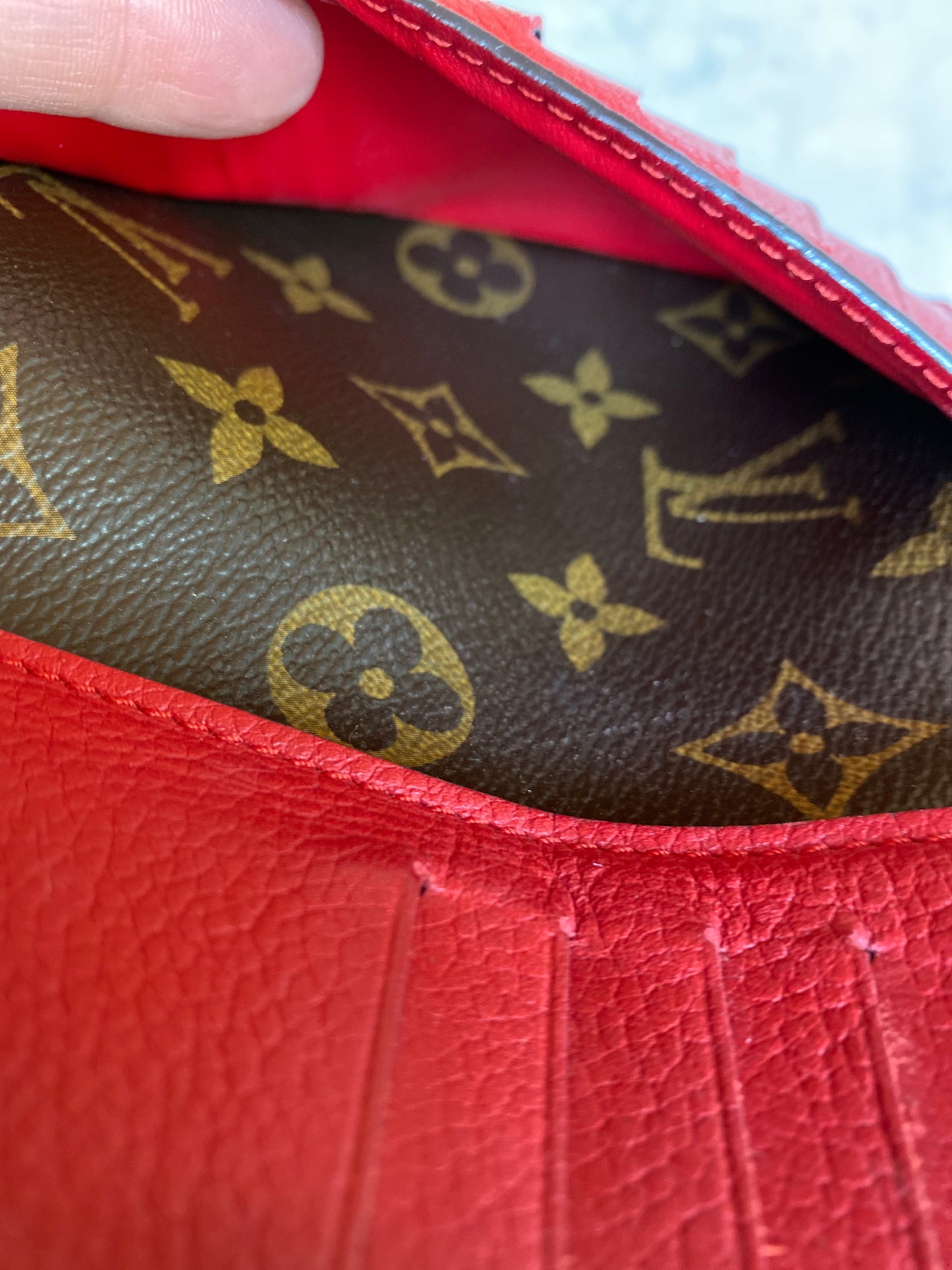 Preloved Authentic Pallas Wallet