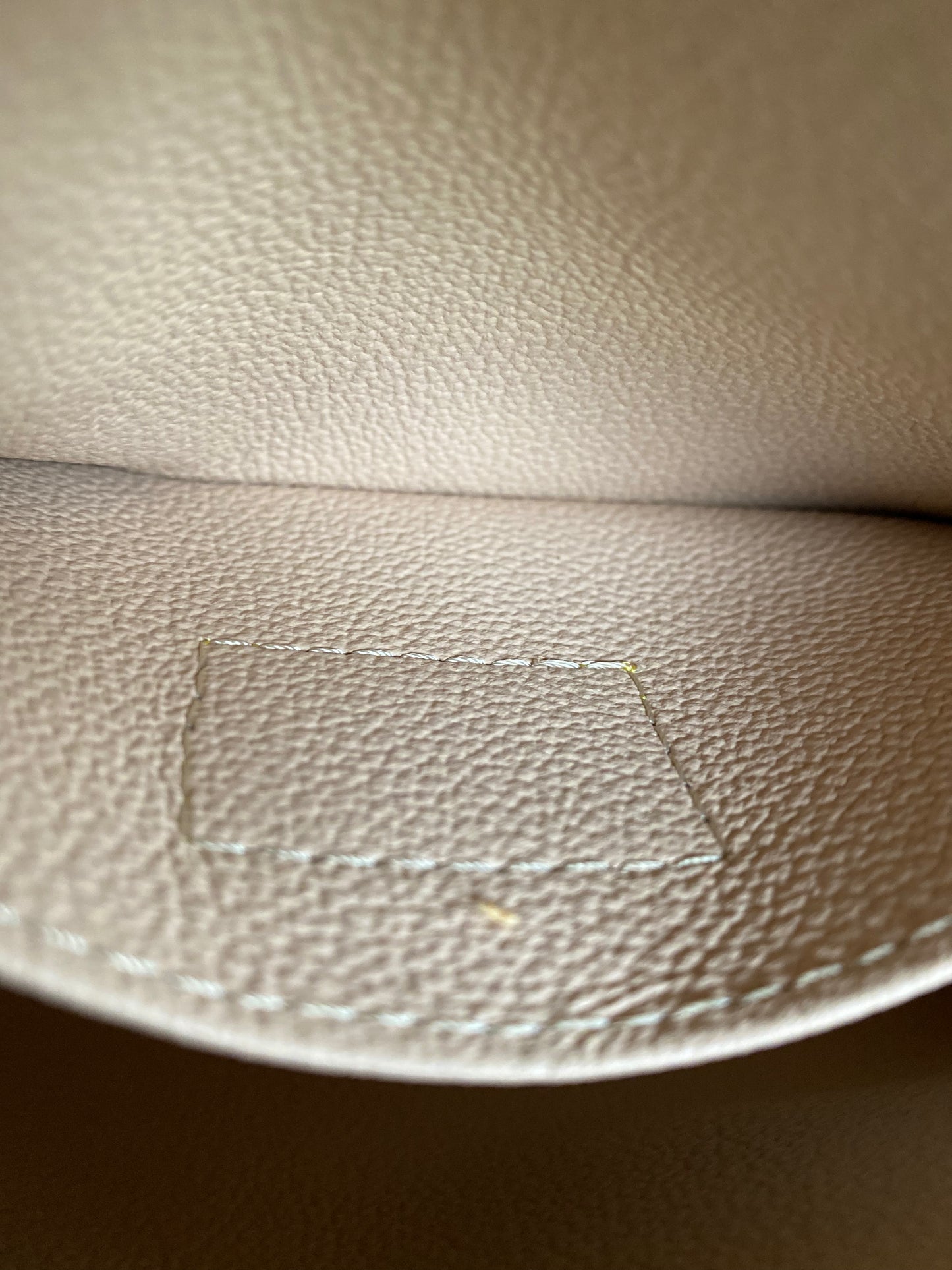 Preloved Cosmetic Pouch PM