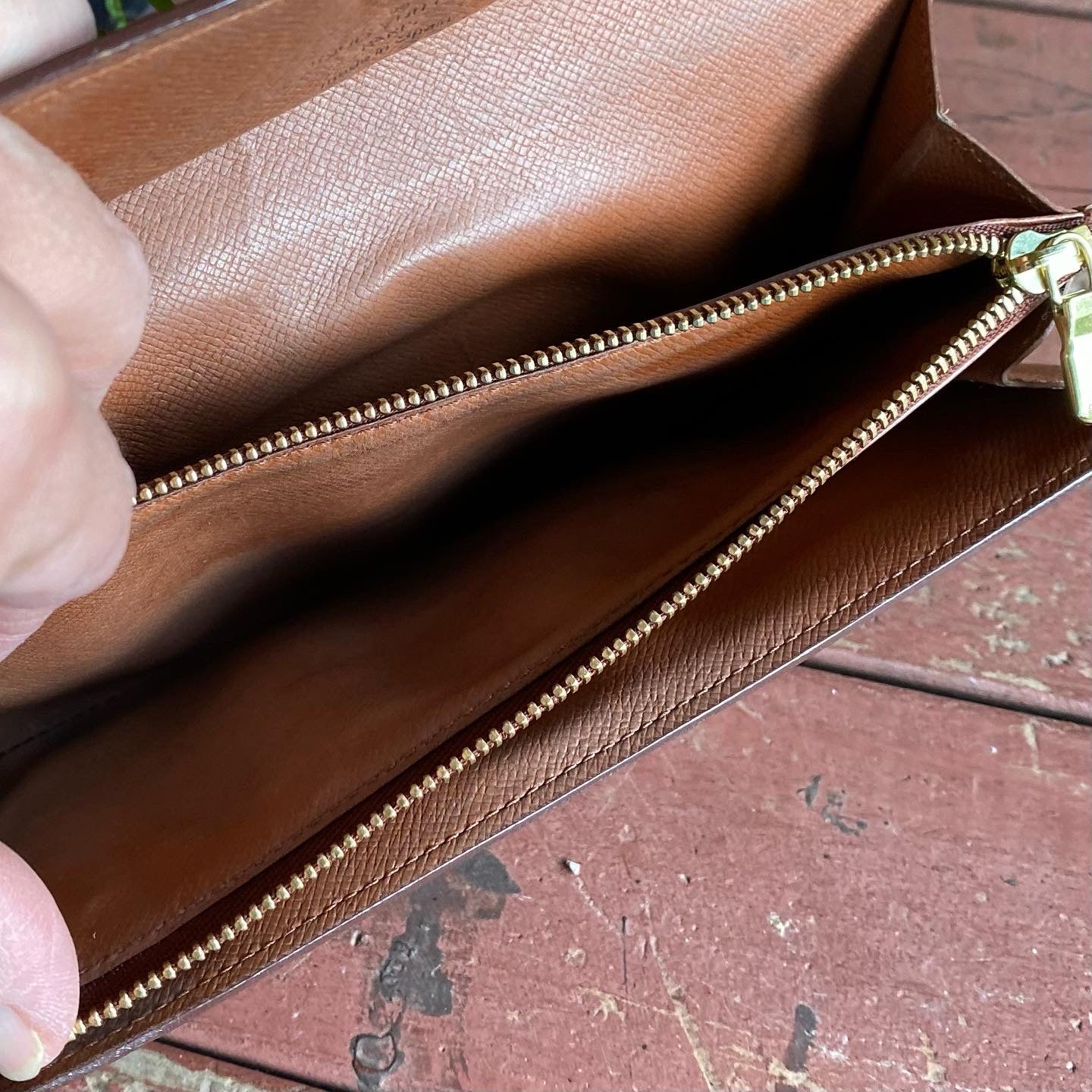 Preloved Authentic Pochette Monnaie Wallet