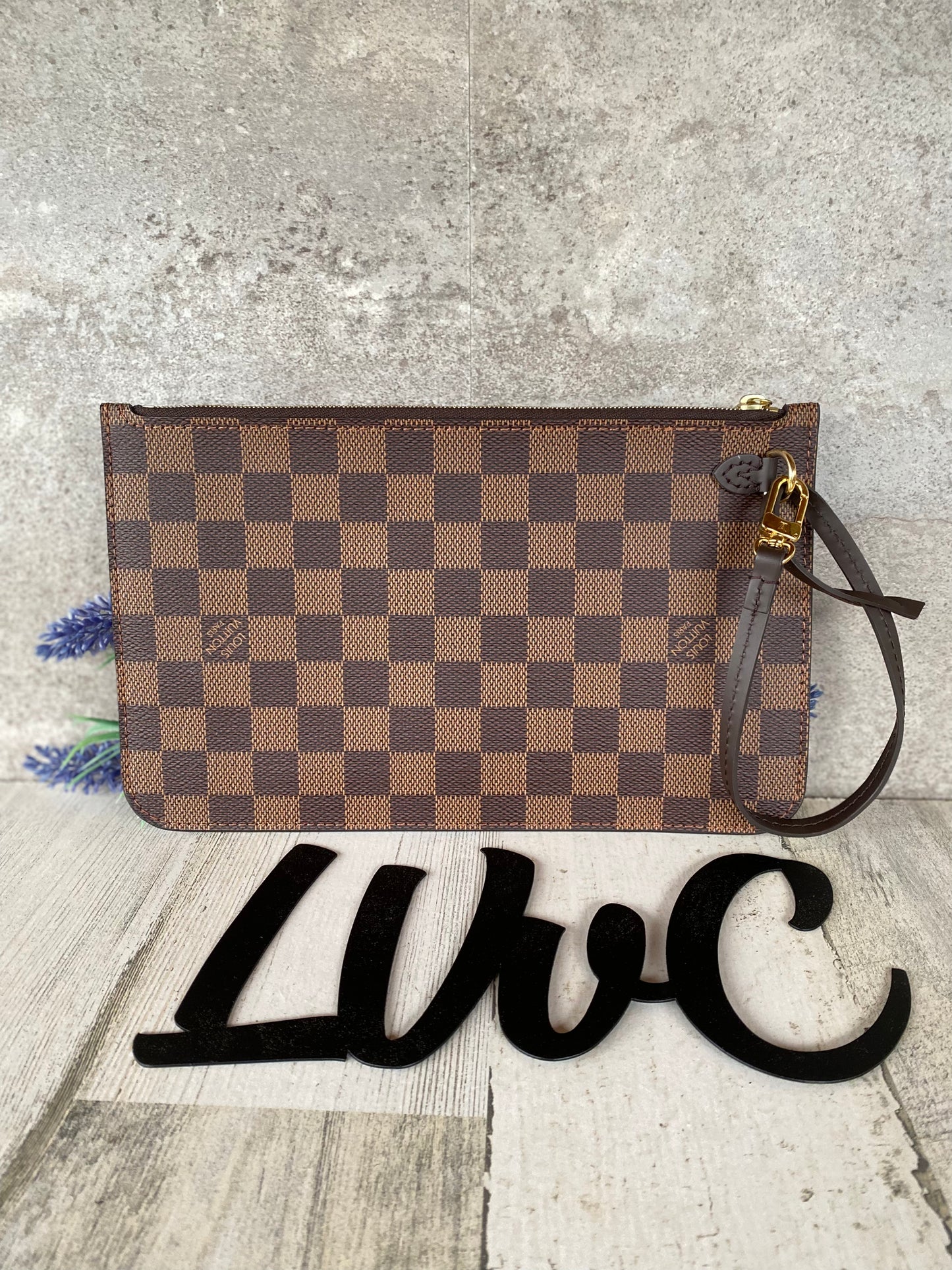 Preloved Pochette Wristlet
