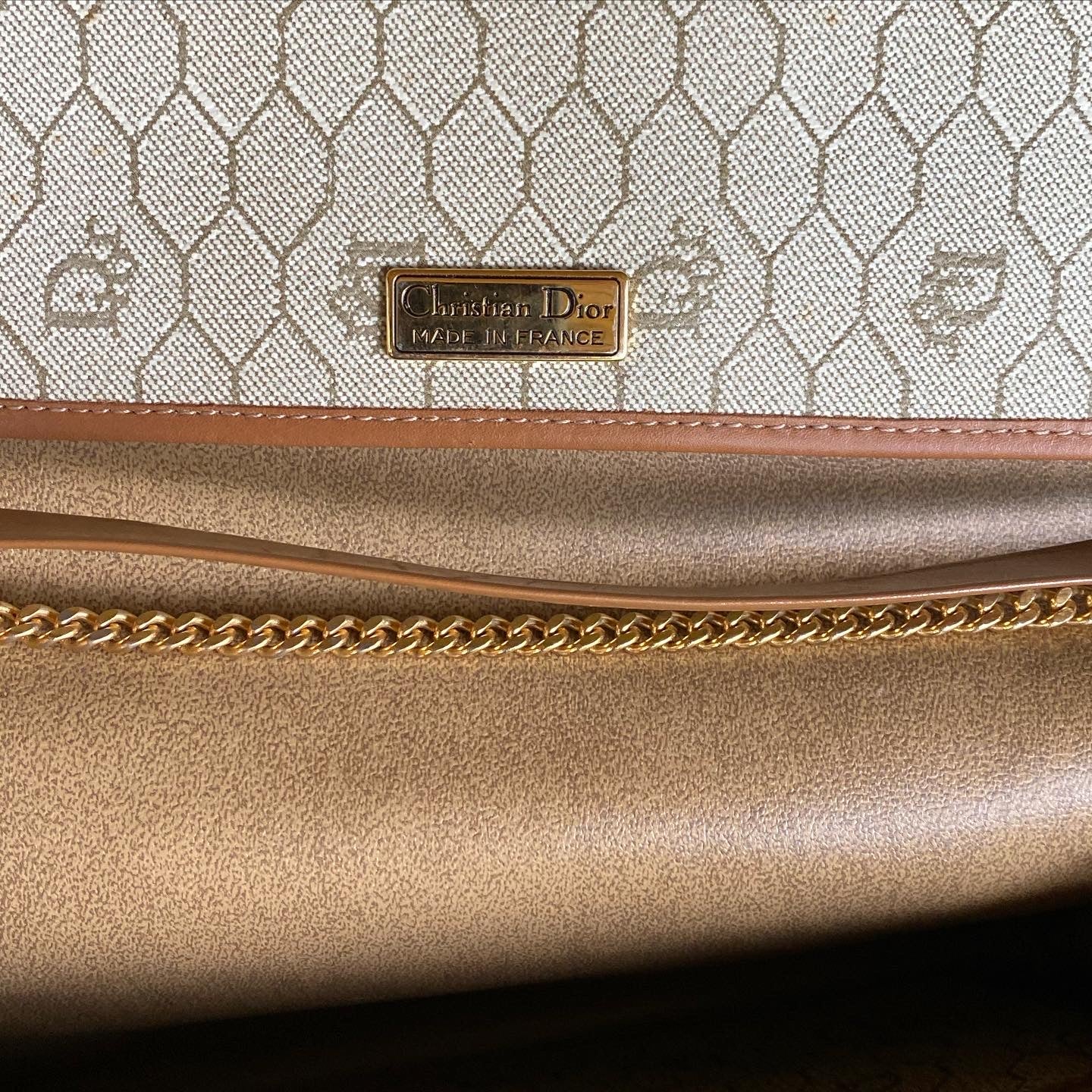 Pre-Loved CD Crossbody