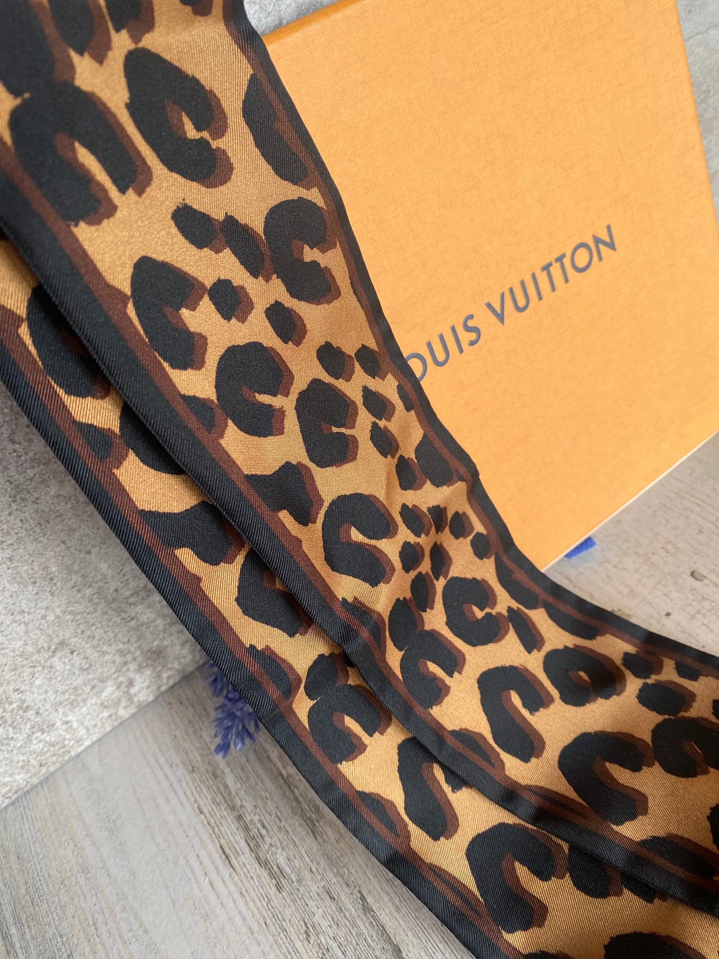 Preloved Authentic Leopard Twilly/bandeau