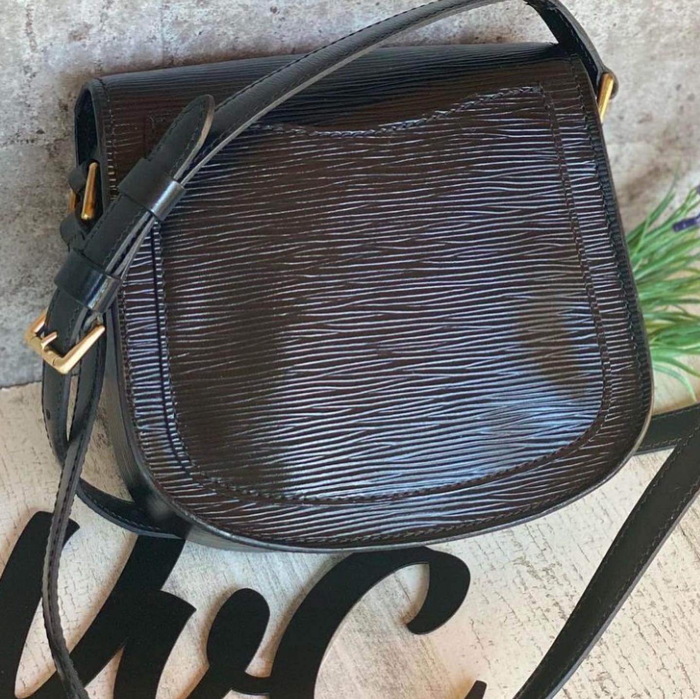 Preloved Black Epi Mini Saint Cloud