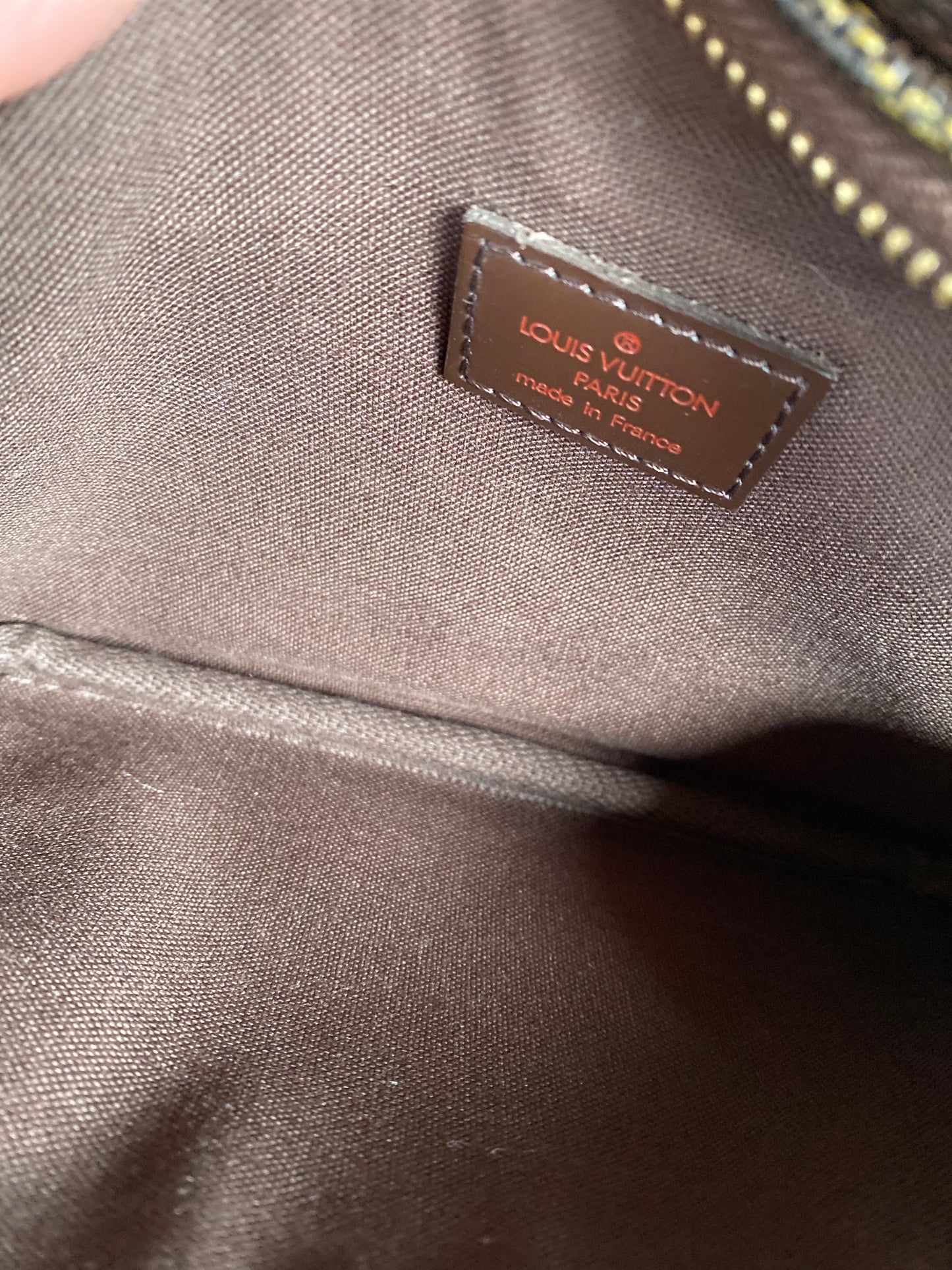 Preloved Authentic Melville Bum Bag