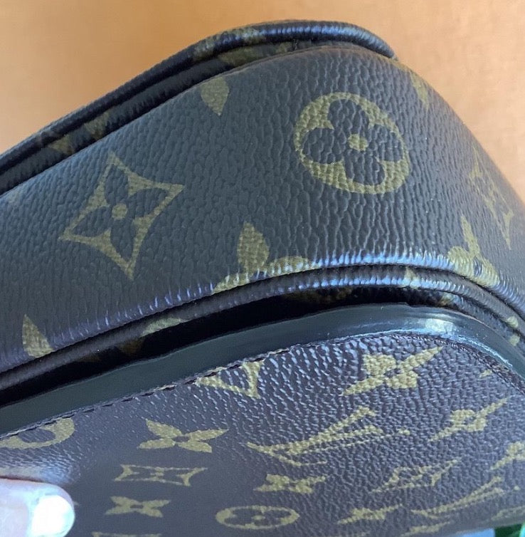 Authentic Preloved Pochette Métis