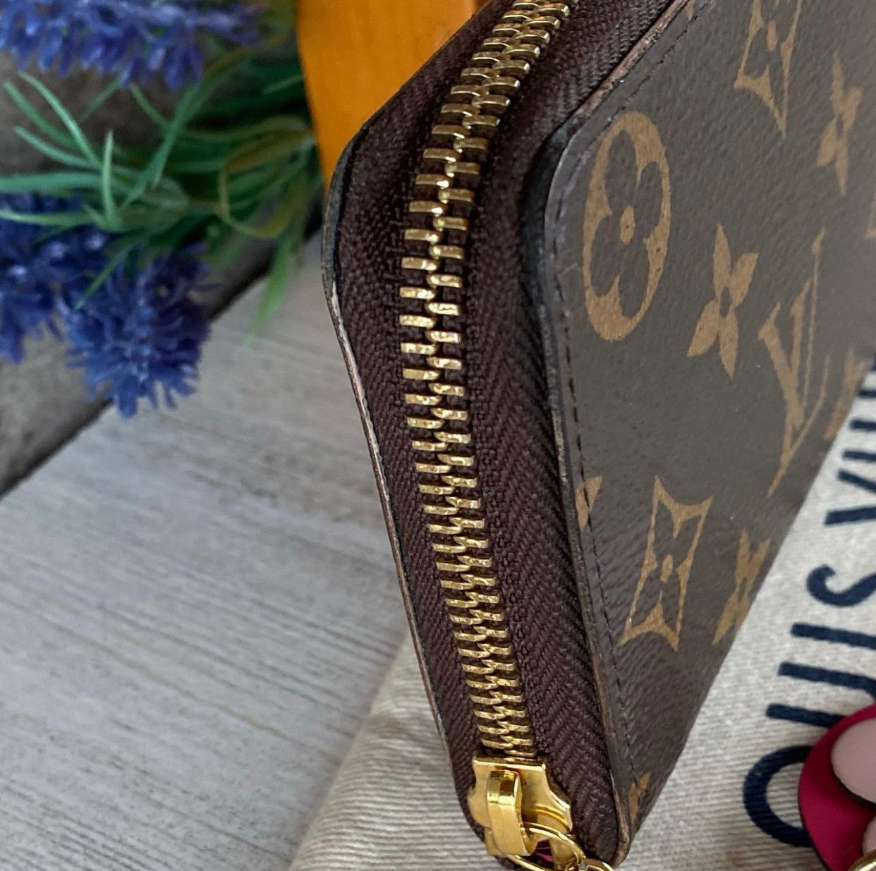 Preloved Clemence Portefeuille Zippy Wallet