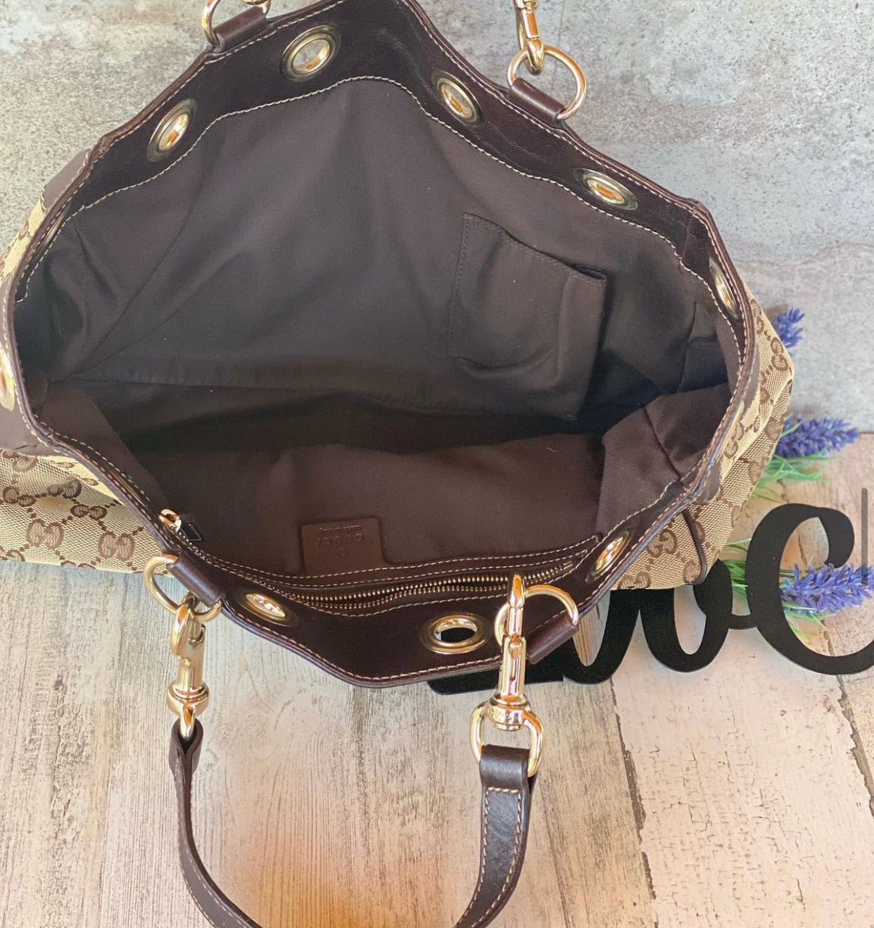 Preloved Authentic G G Shoulder Tote