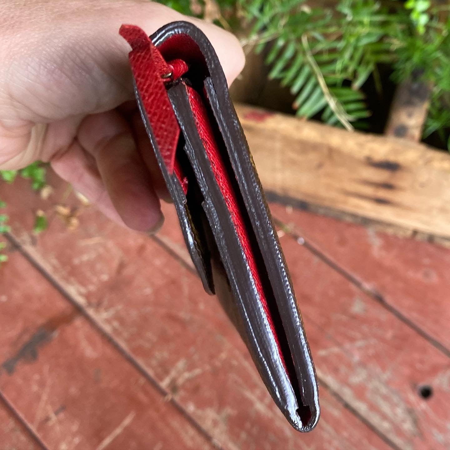 Pre-Loved Long Wallet Portefeuille Emilie