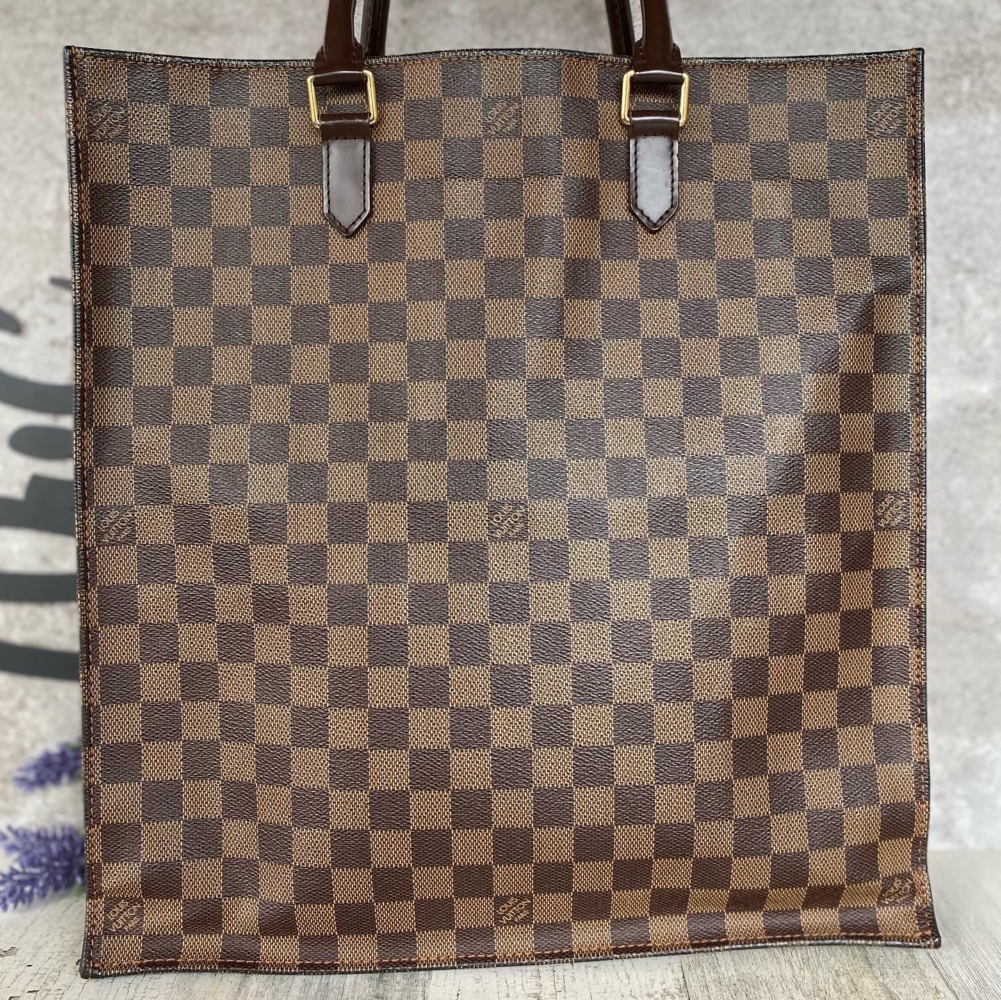 Preloved Sac Plat