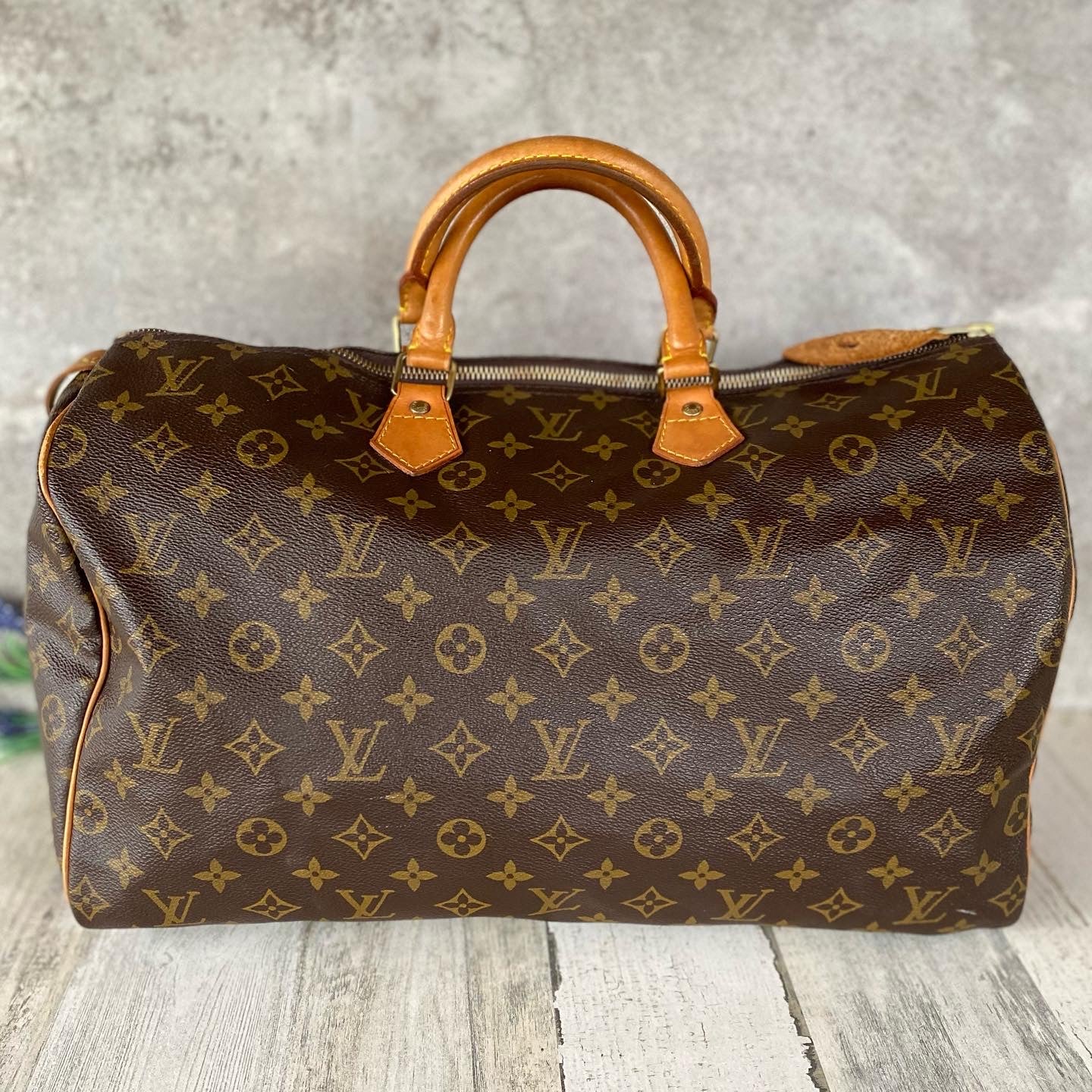 Preloved authentic Speedy 40