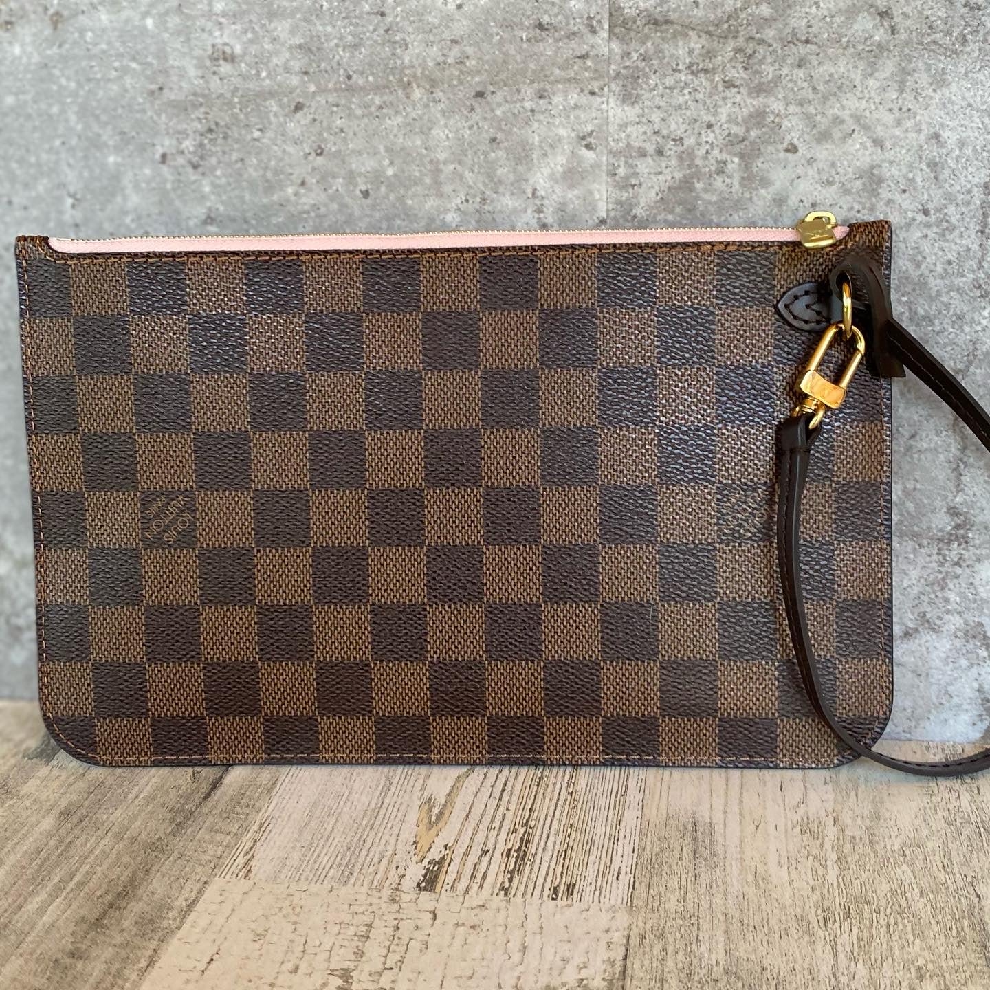 Preloved Neverfull Wristlet