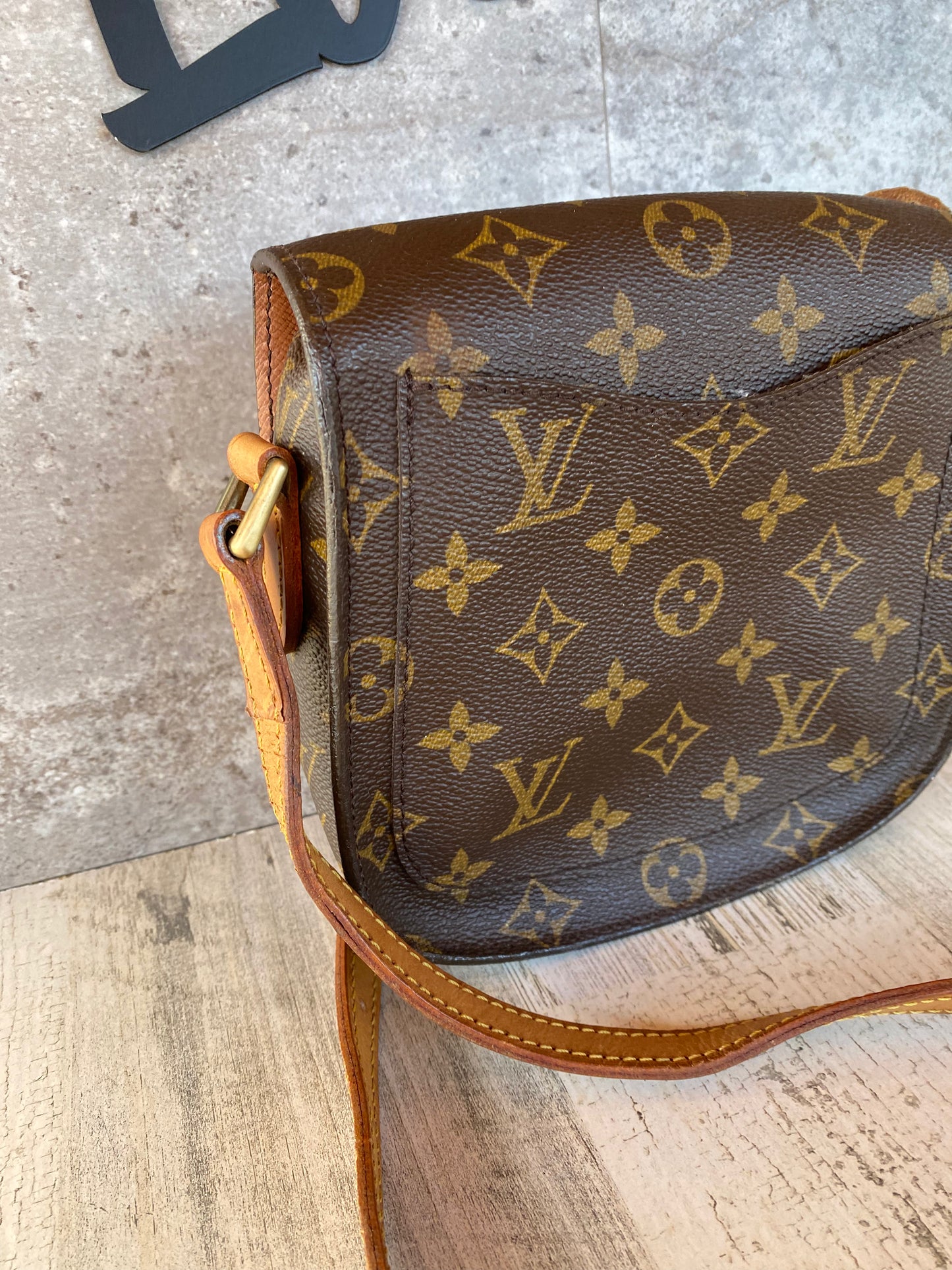 Preloved Saint Cloud PM