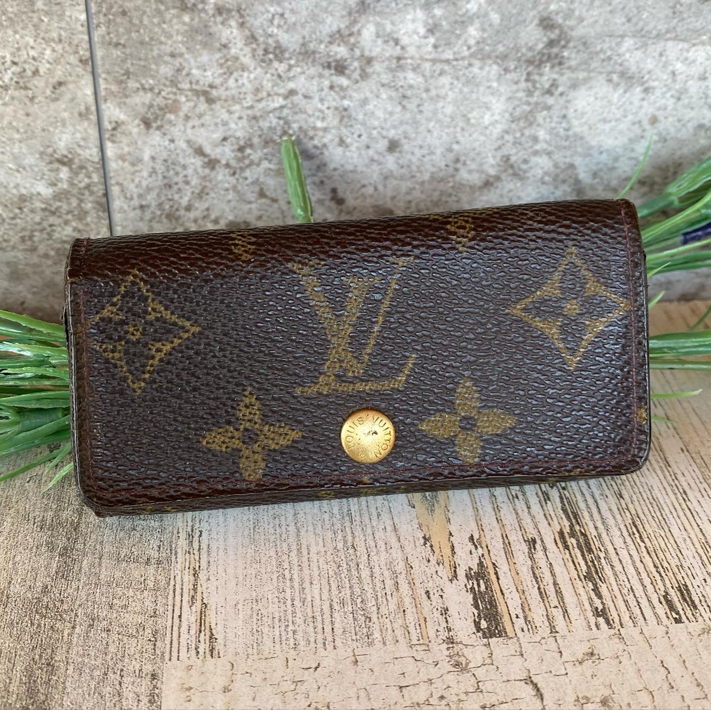 Preloved authentic Multi Key Cles